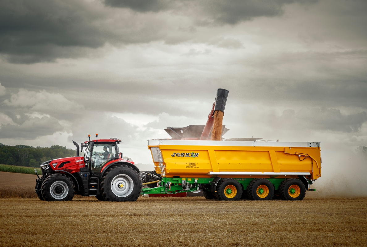 Case IH Previews New Optum Series Tractors with More Power and Flexible Application Solutions