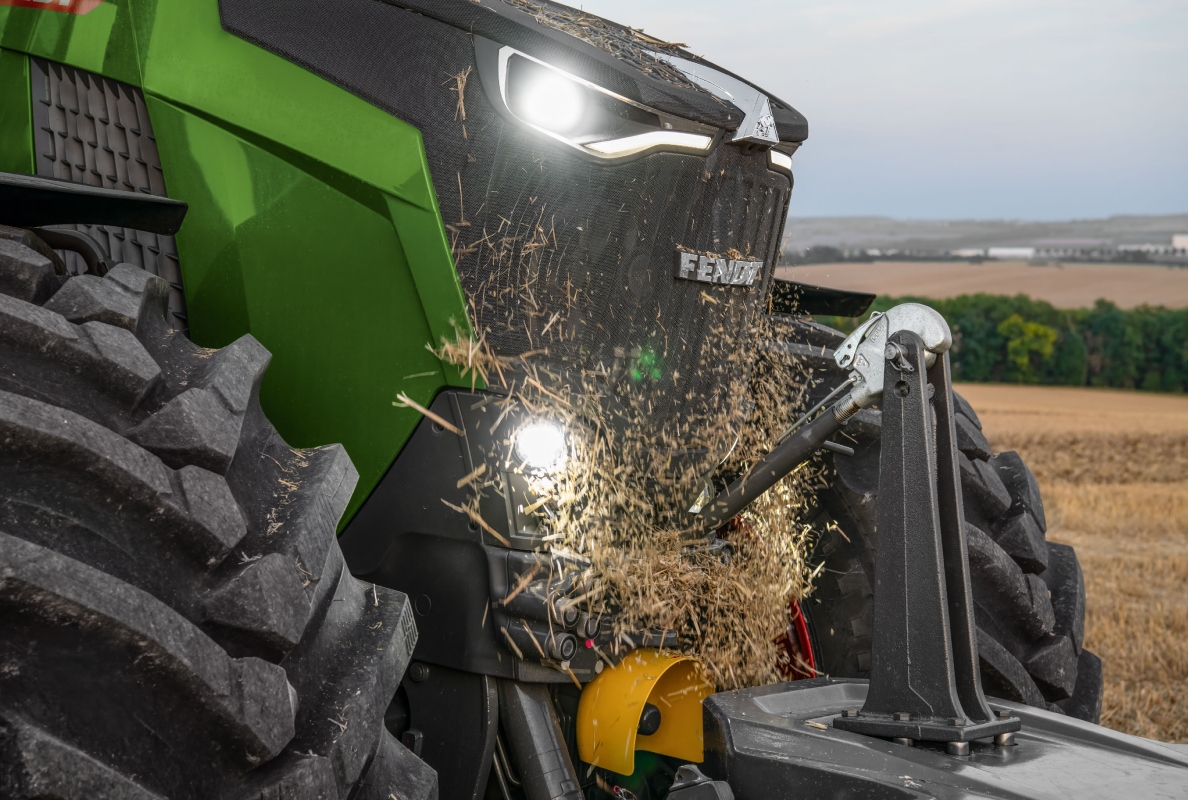 Makes the working day a pleasure. Fendt 800 Vario