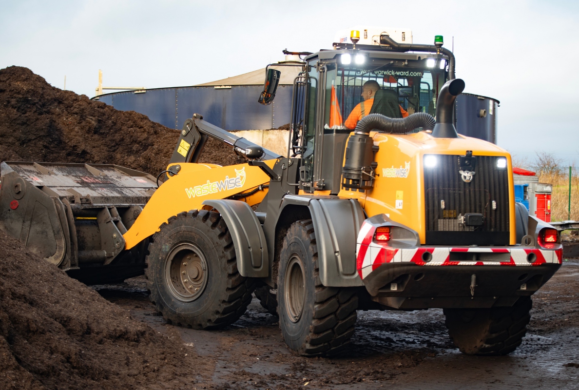 CASE delivers increased performance with UK's first 651G loader