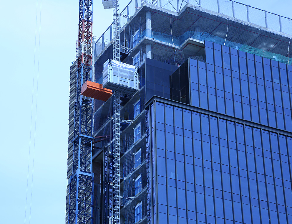 ALBA-MACREL GROUP will present its highest capacity construction hoist at BAUMA 2022, the PMH model