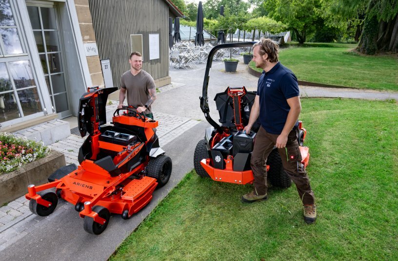 The Arrow E battery packs are compatible with the Zenith E zero-turn ride-on mower.