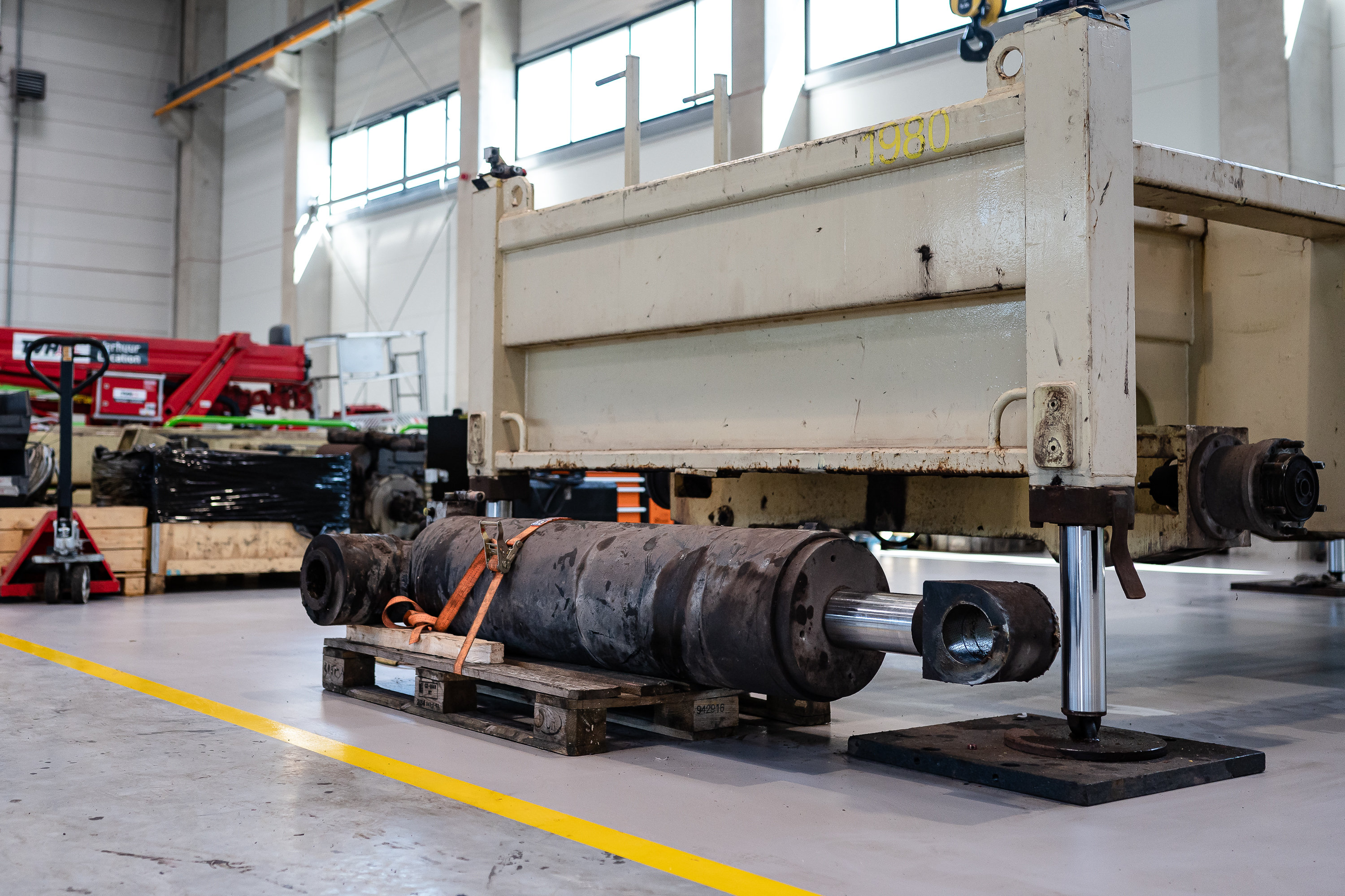 Extend Your Fleet's Lifespan and Cut Costs with Techlift-Nifty4sale’s Remanufacturing Services