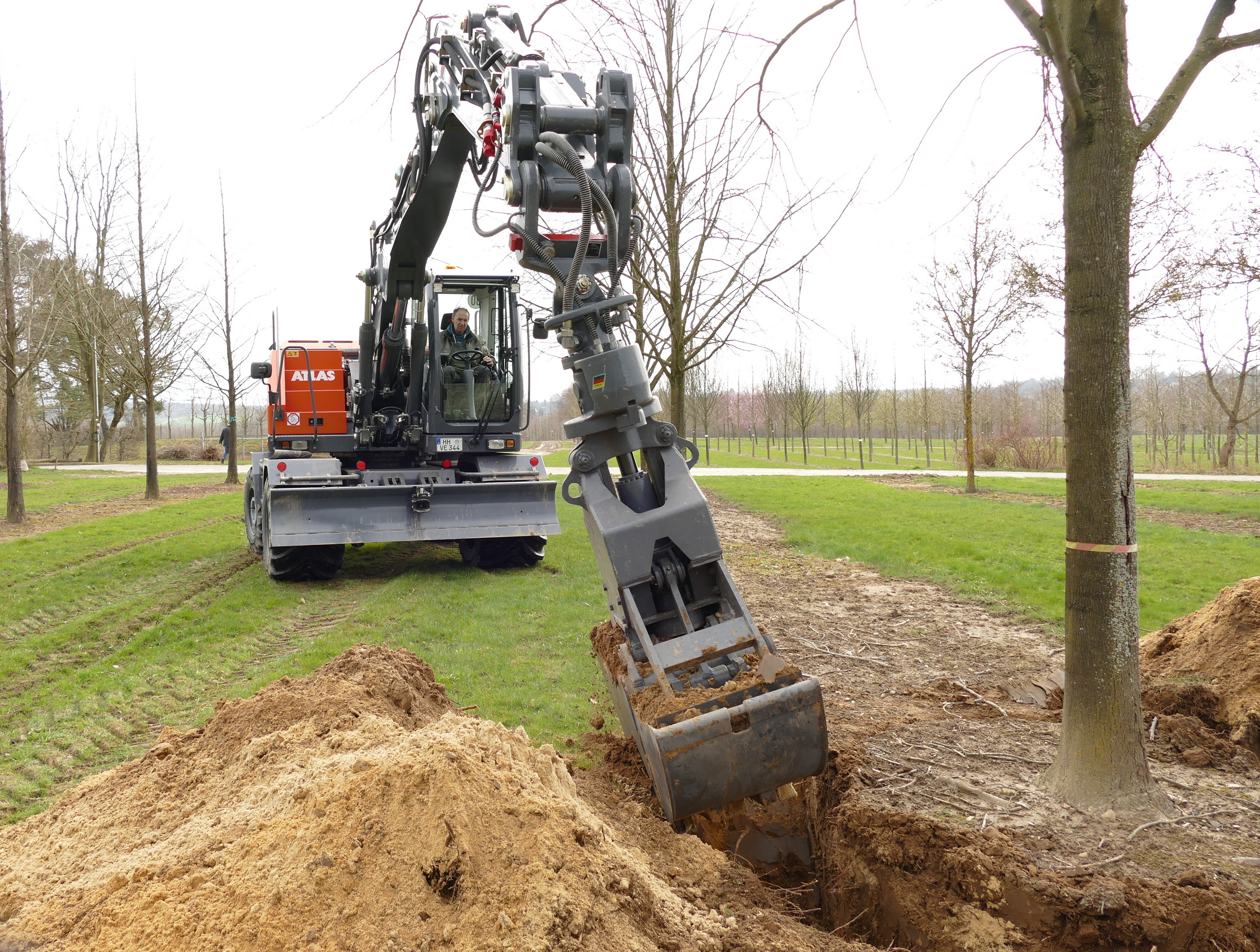 ATLAS 185 W
