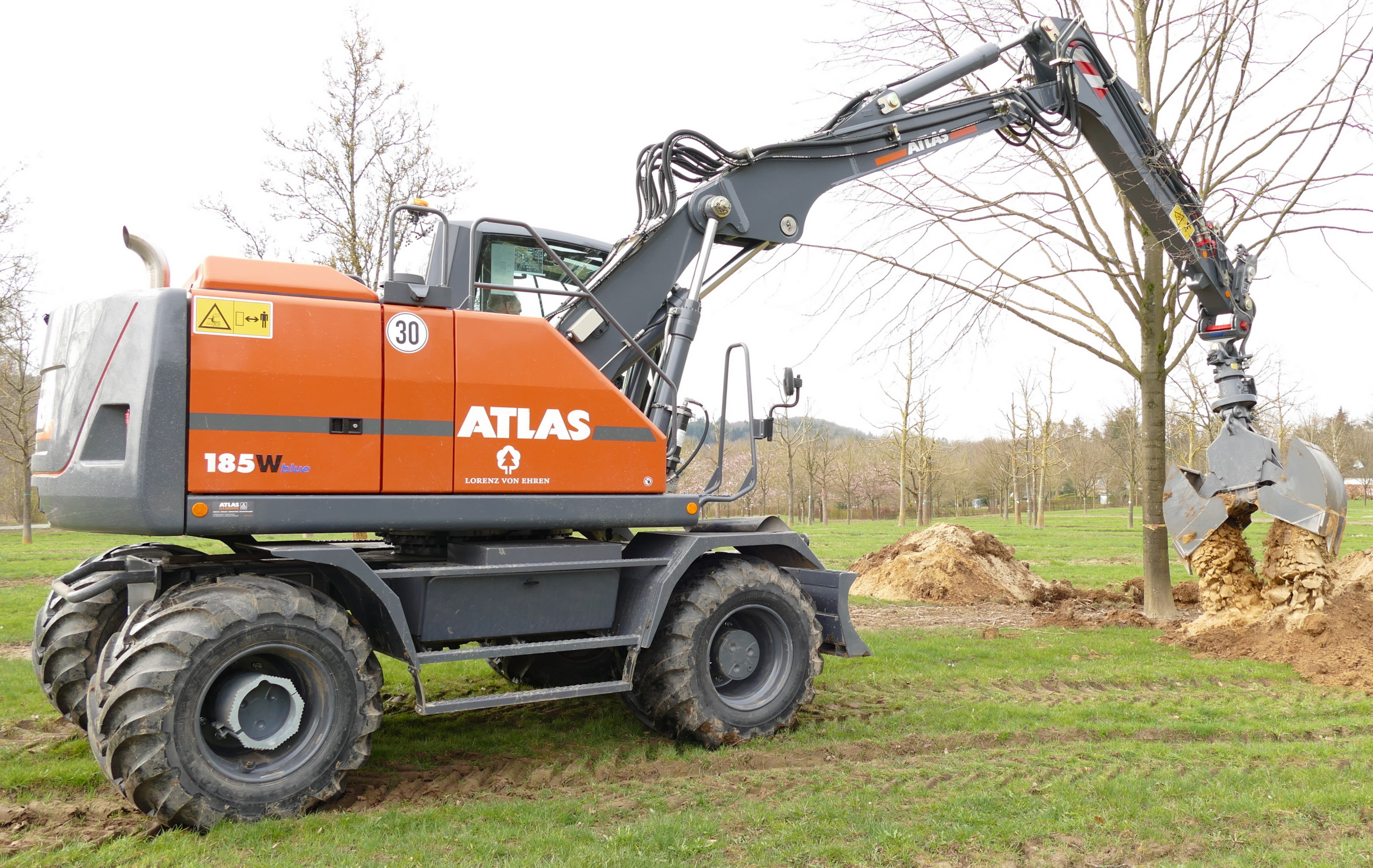 ATLAS excavator