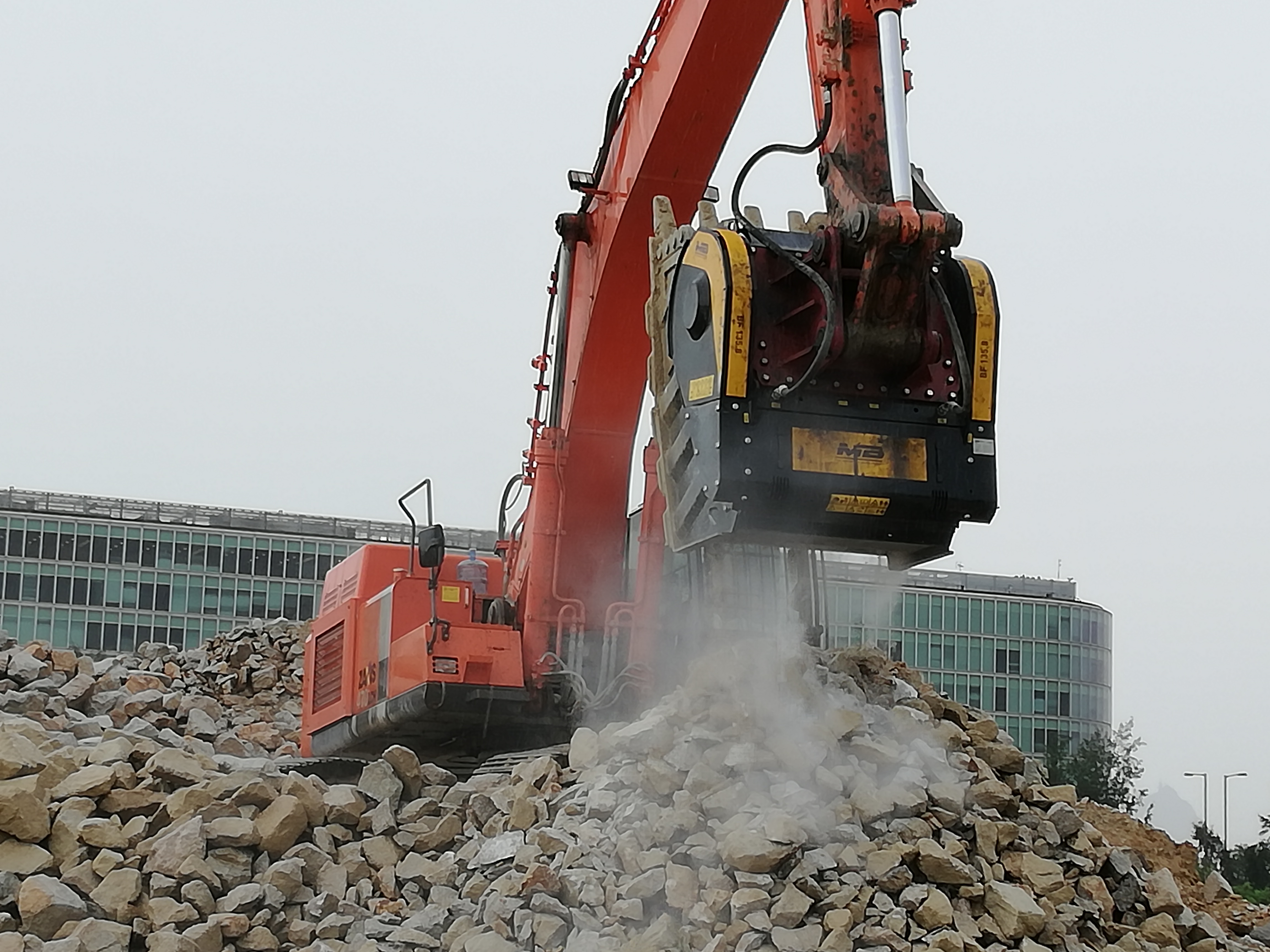 BF135.8 - Hong Kong - Recycling - Granite