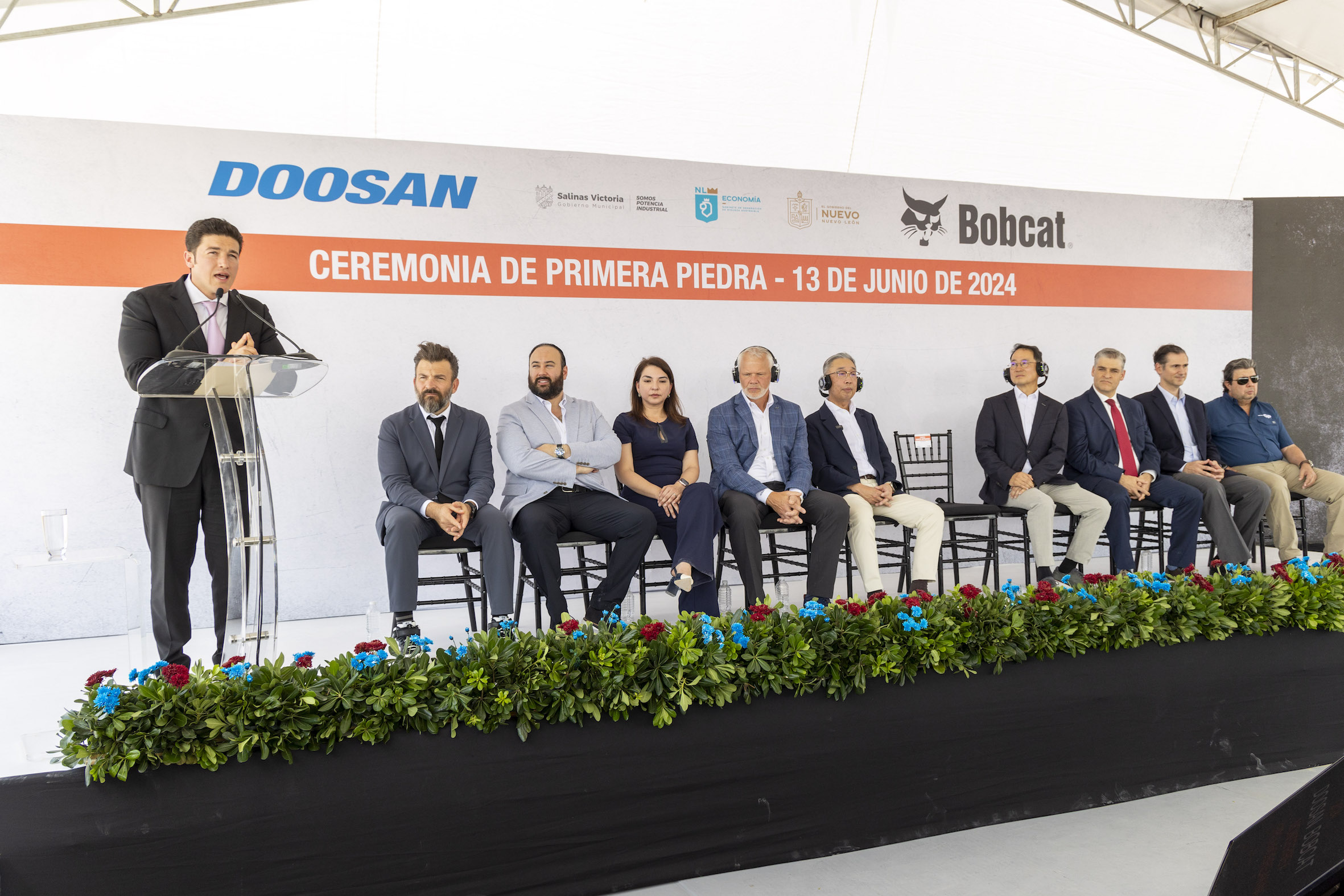Bobcat Breaks Ground for Mexico Manufacturing Facility