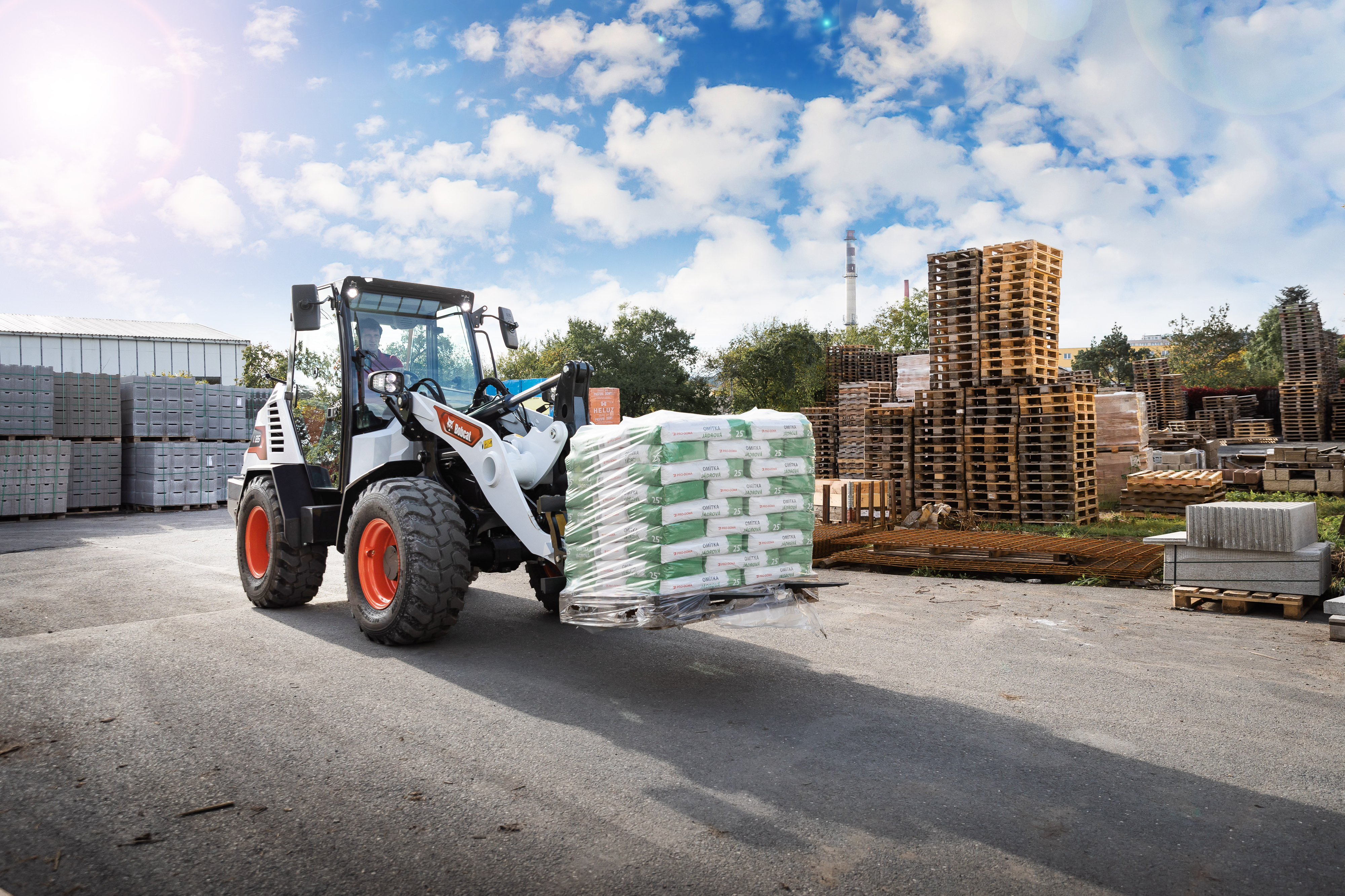Bobcat - Compact wheel loader