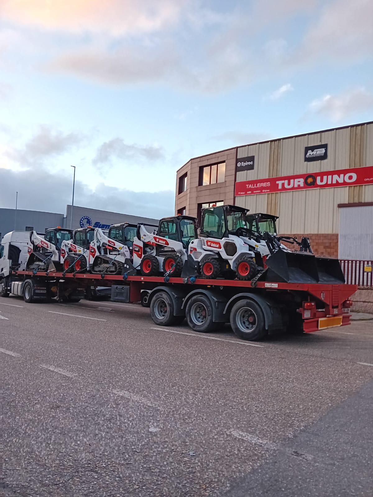 Bobcat Dealers Show Solidarity with Valencia