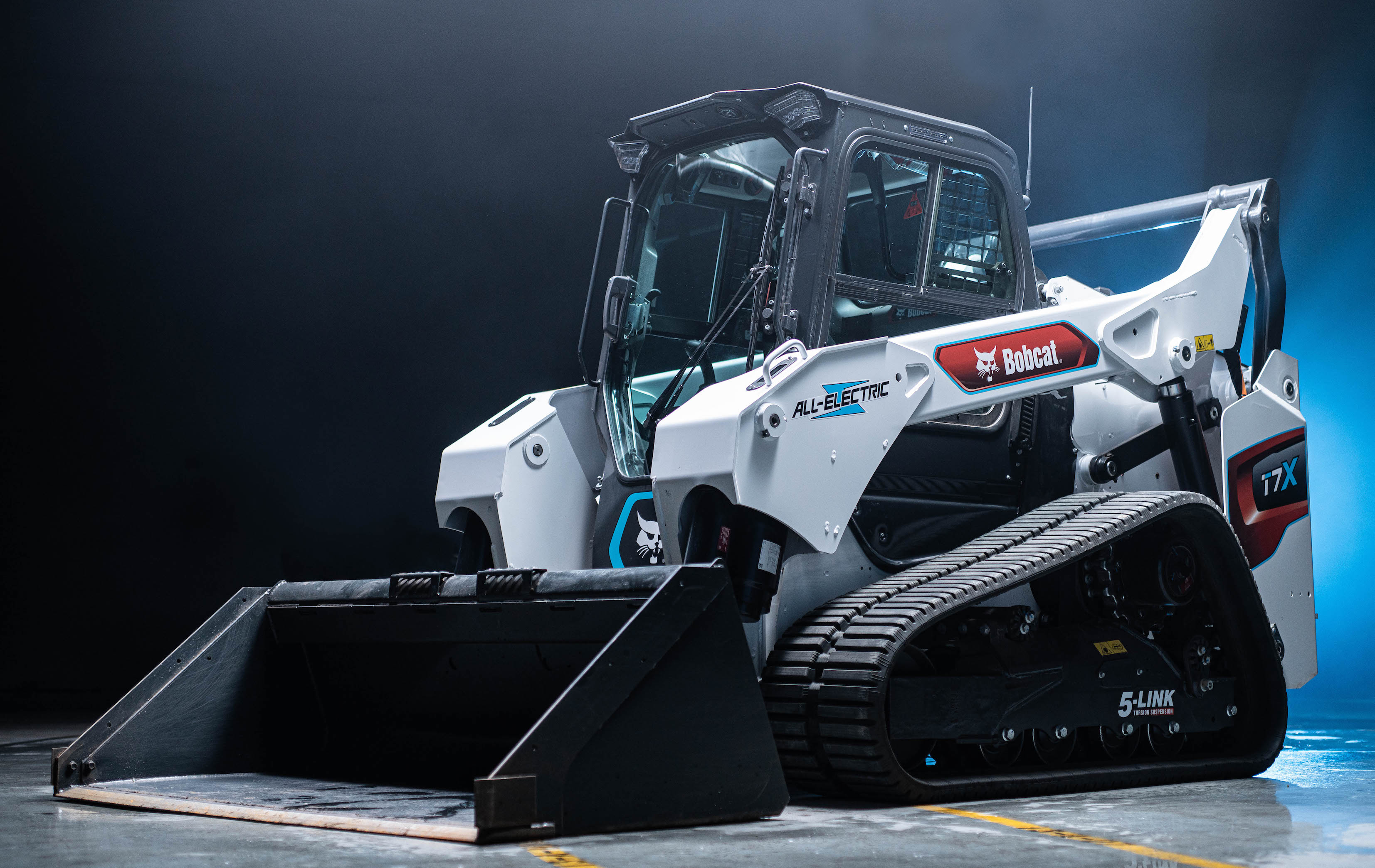 Bobcat T7X Compact Track Loader