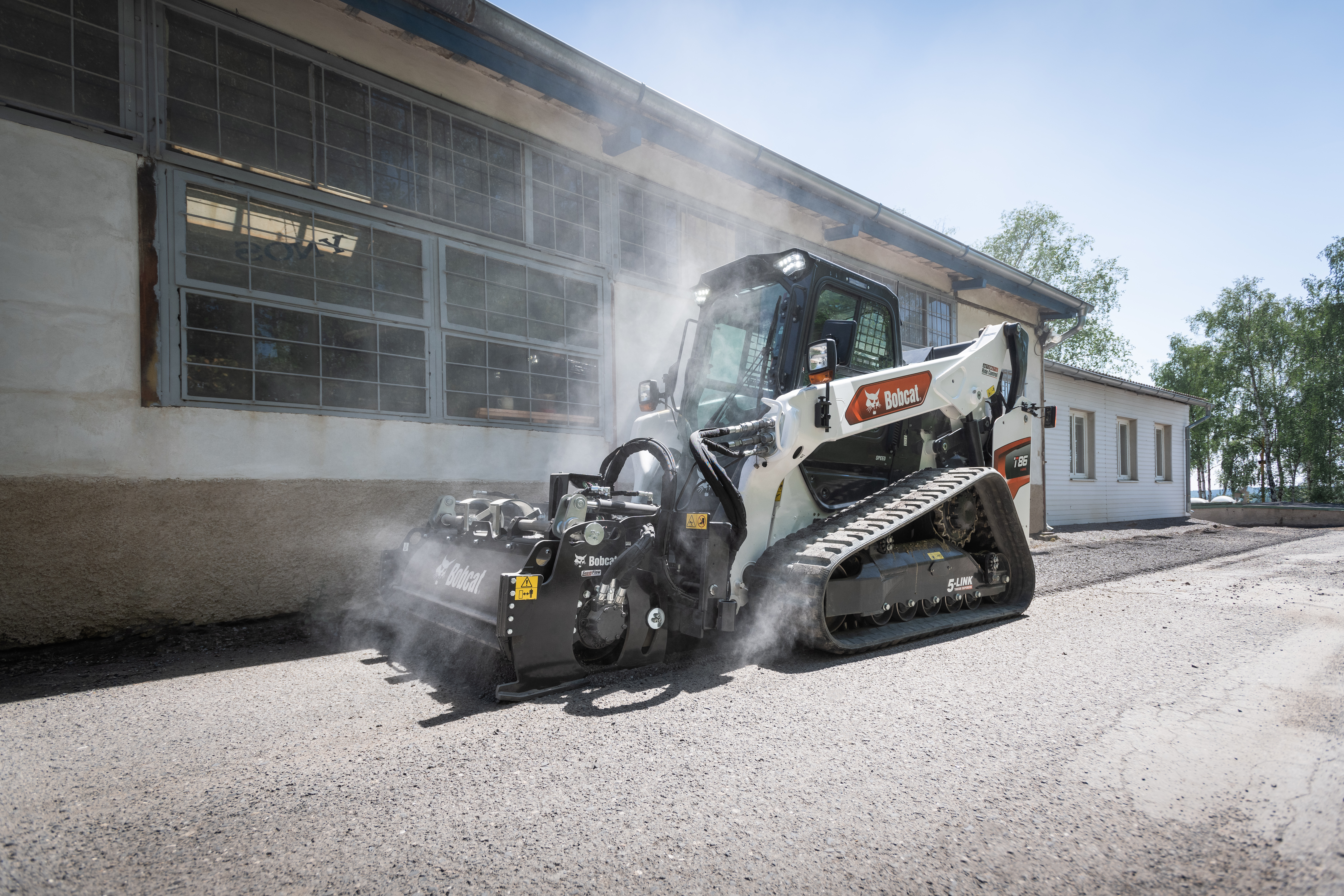 Bobcat T86 R-series track loader