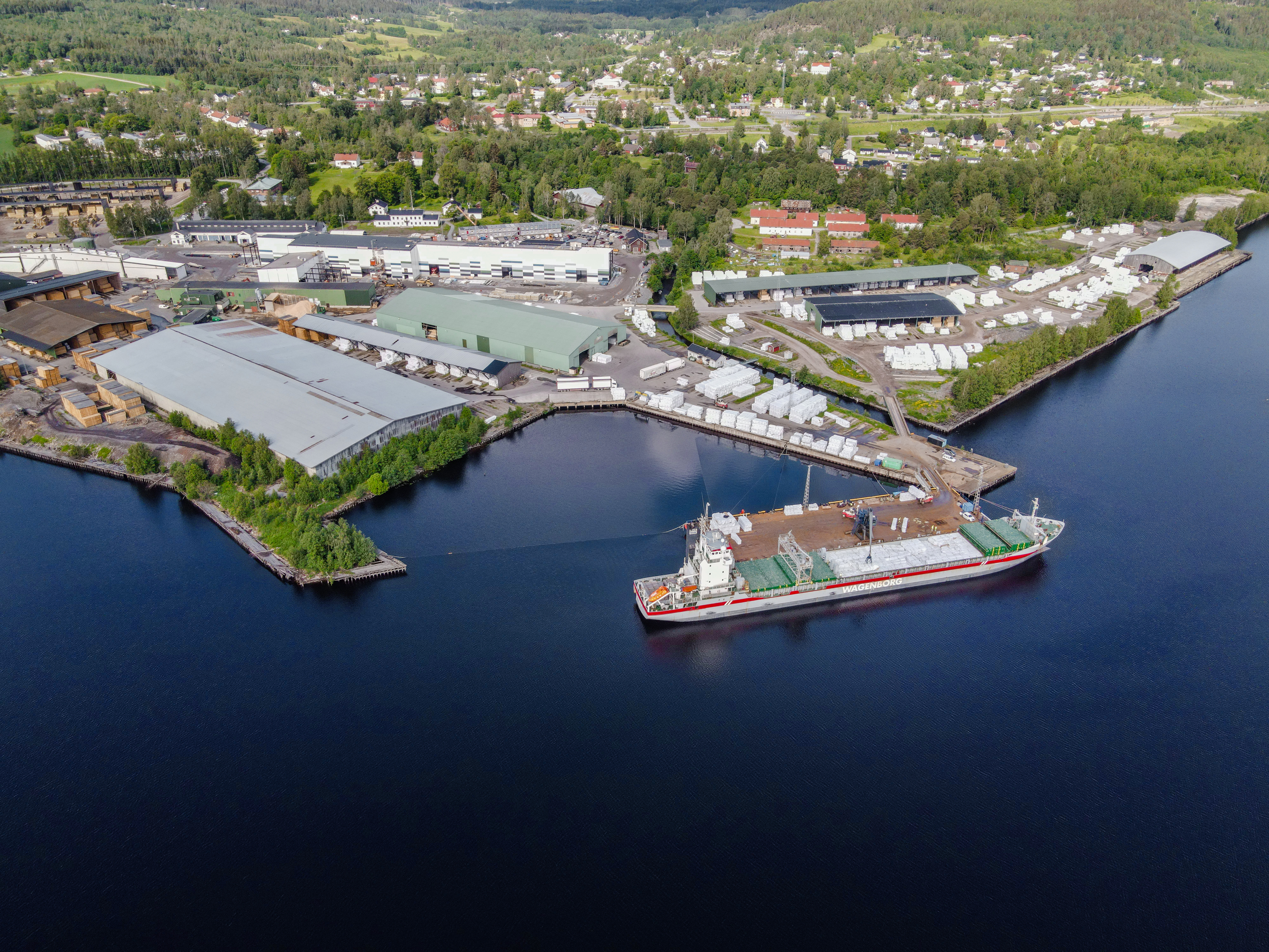 Bollsta sawmill <br> Image source: Cargotec Corporation; Kalmar