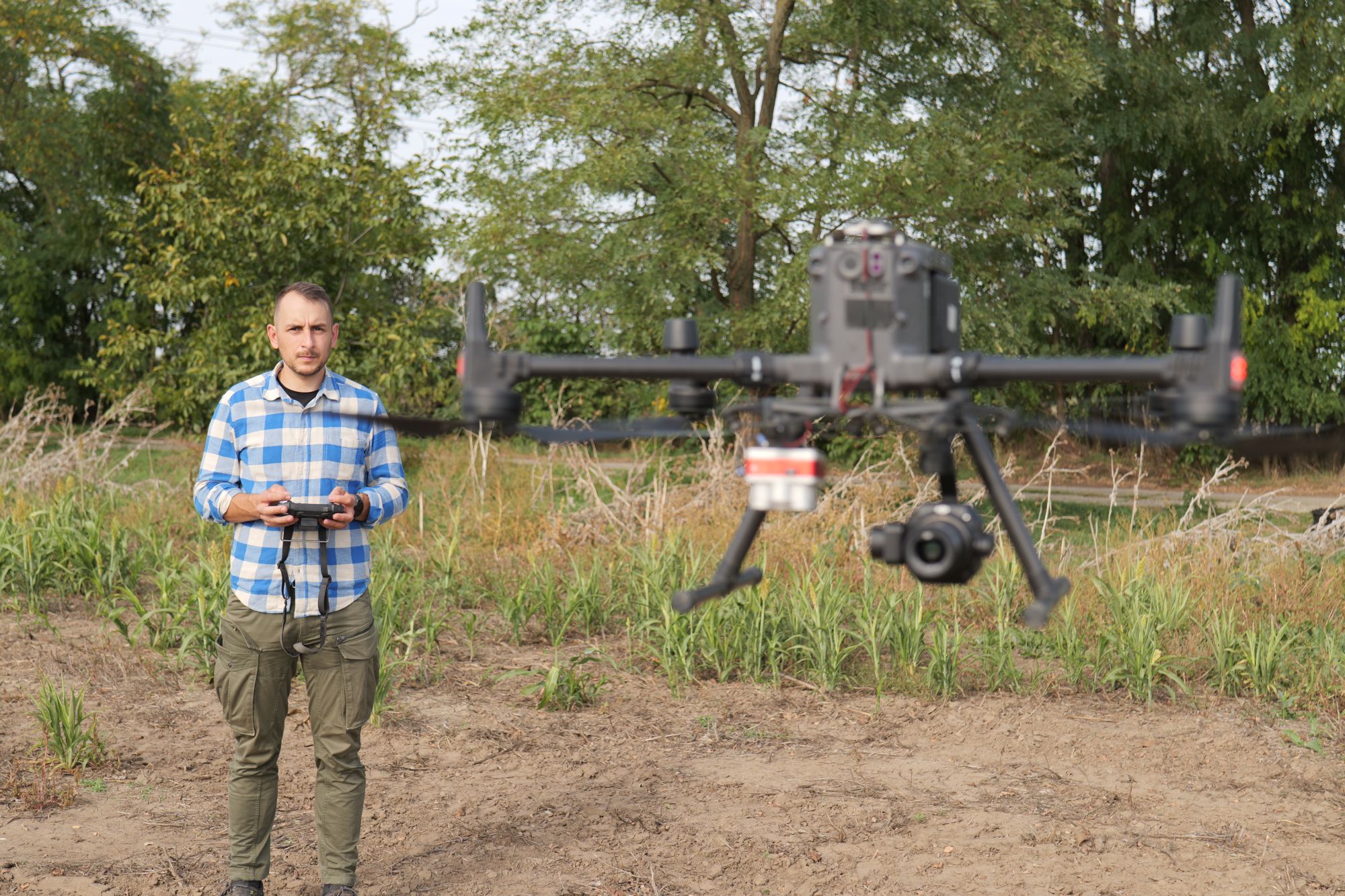 Farmers upload their own drone images to the cloud-based software, which delivers results in minutes SMALL 