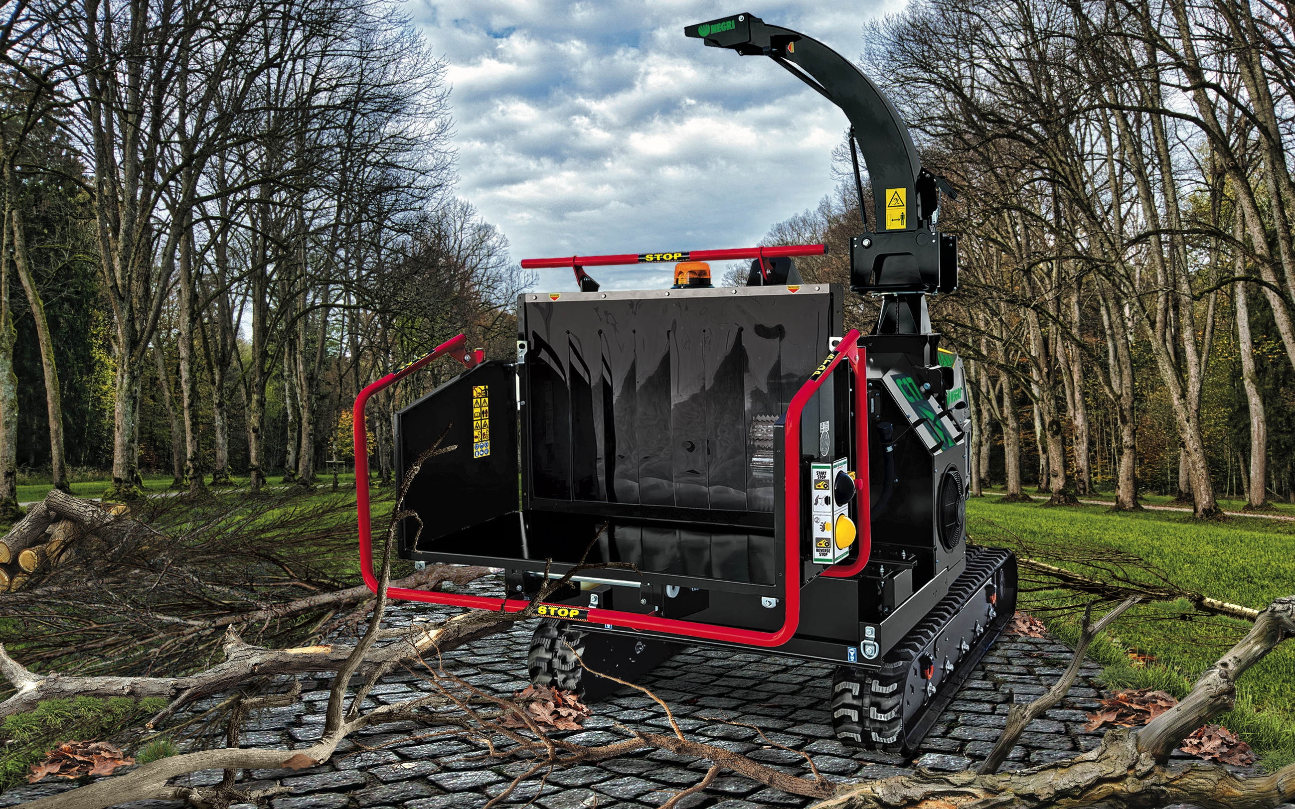 Among the products on display at the Demopark is the new C17 chipper. This completes Negri's chipper range and features exceptional shredding speed and the ability to withstand heavy workloads.