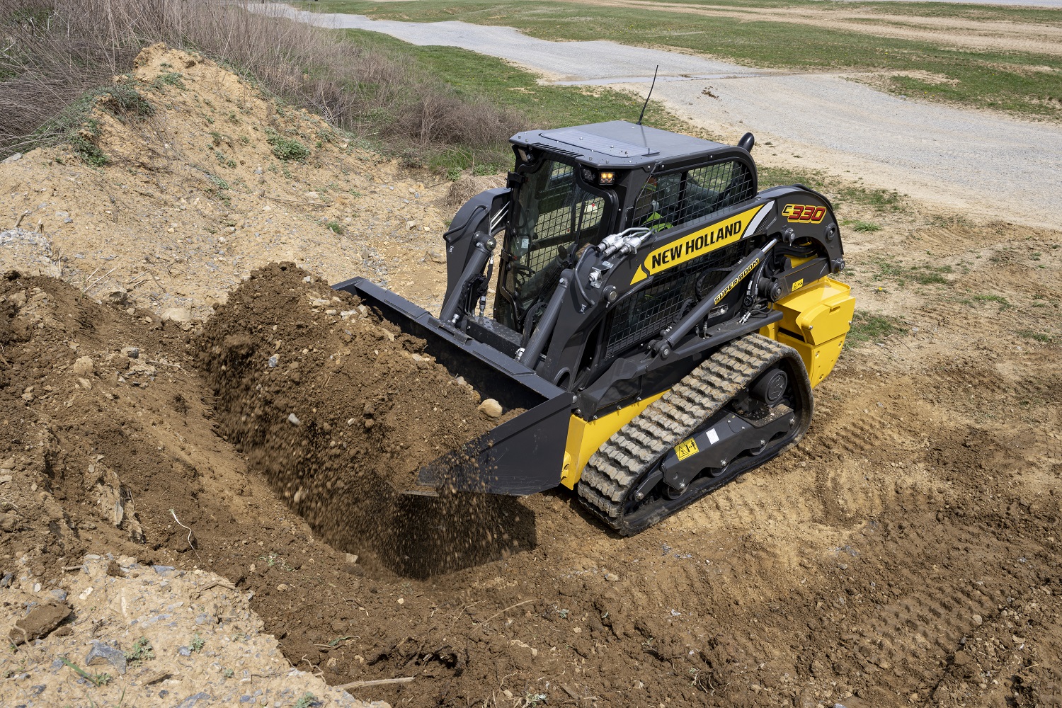 New Holland C330