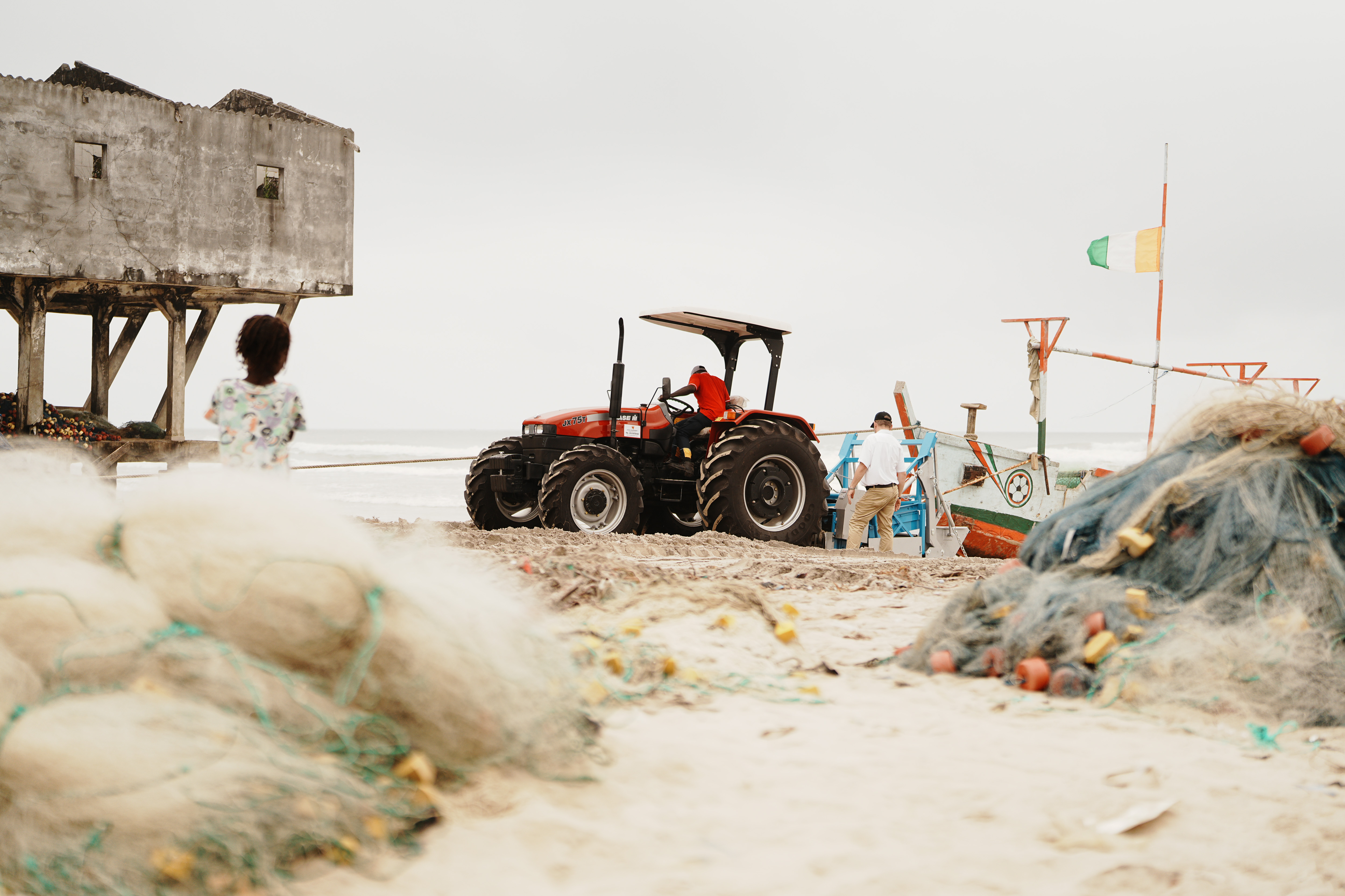 Case IH brings beach care project to Africa