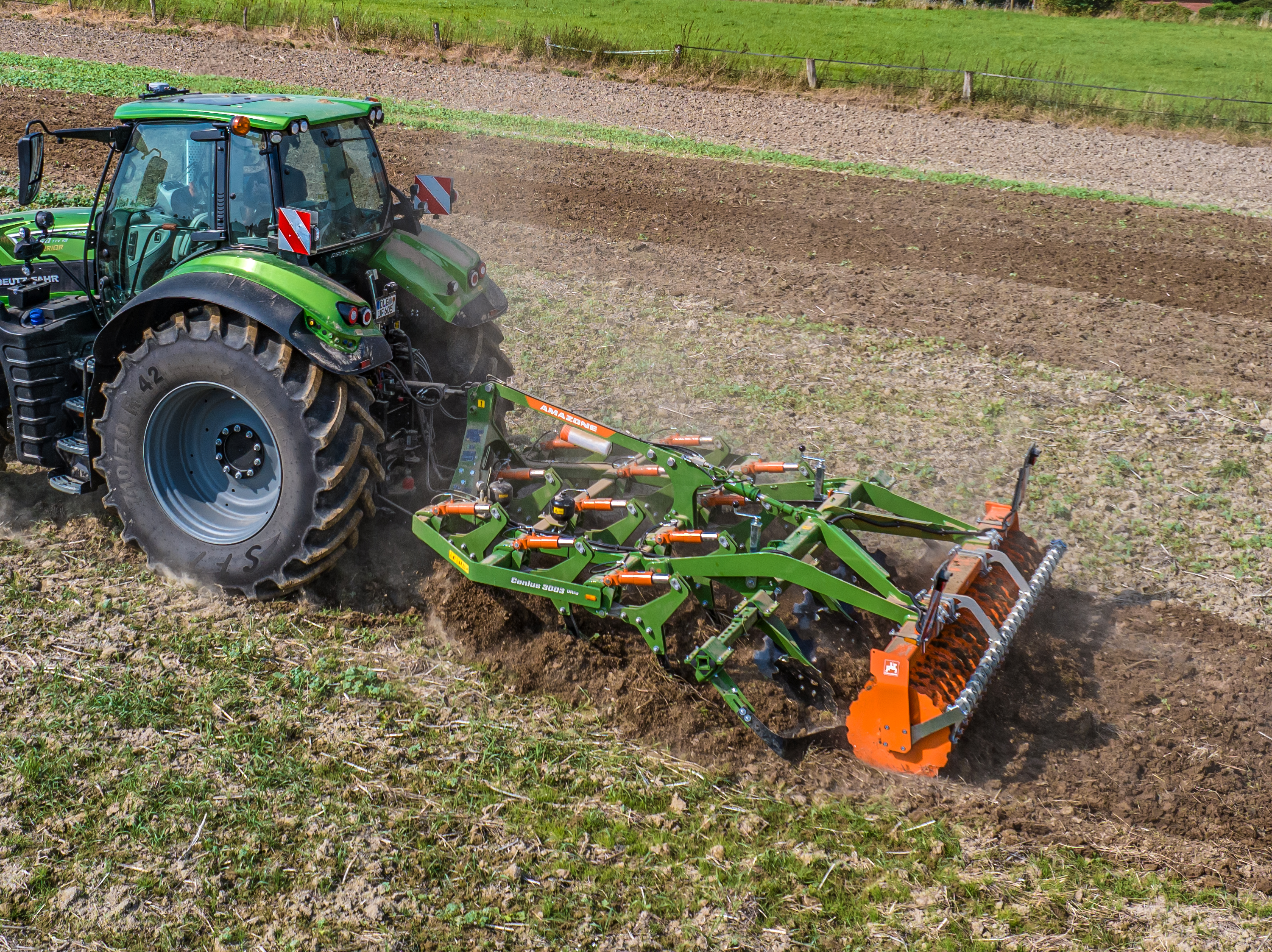 Thanks to the infinitely variable adjustment of the release force, the Cenius Ultra is suitable for both light and heavy ground and where there are stony conditions.