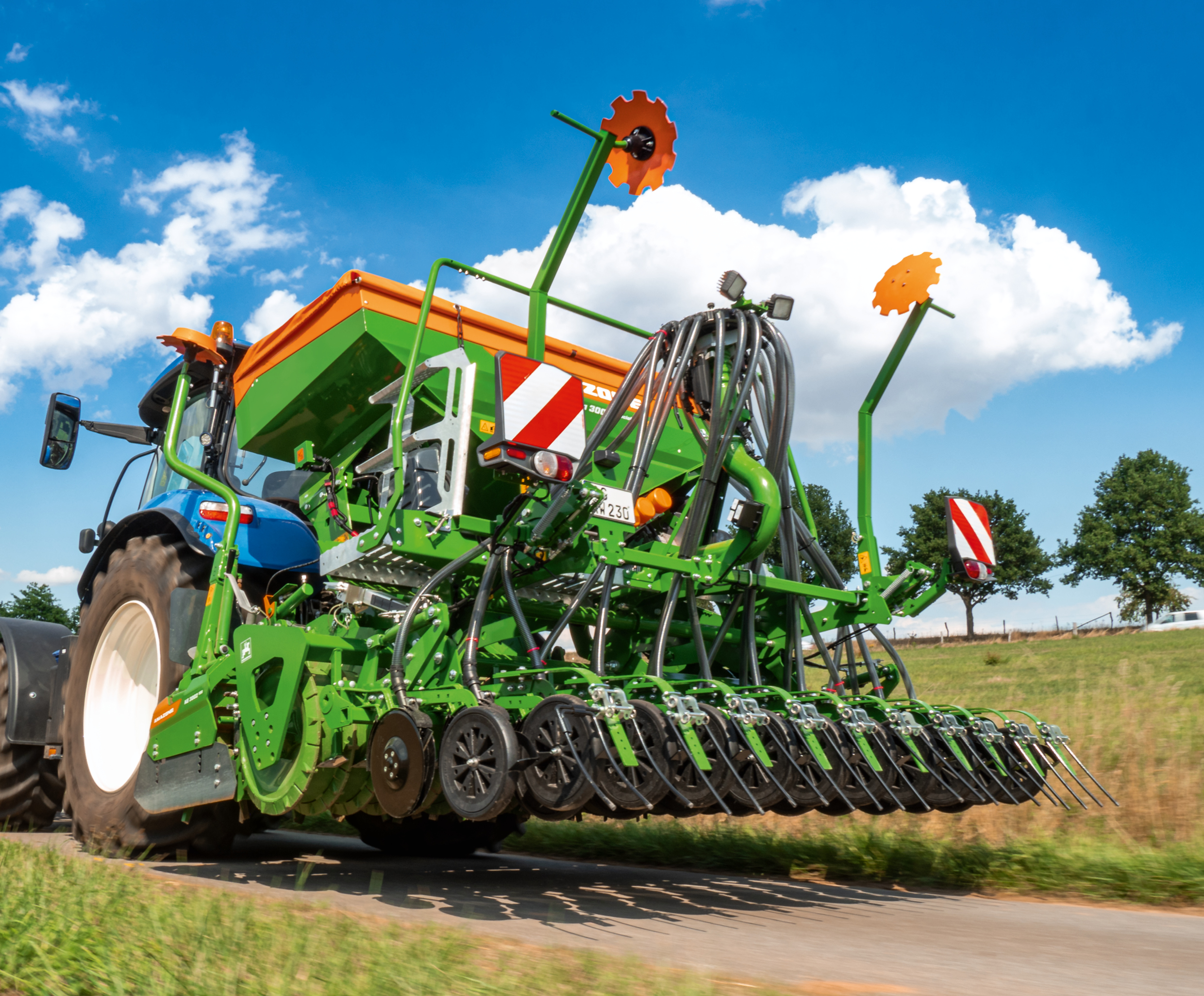 The road lighting kit means that the Centaya 3000 Special meets all road traffic requirements