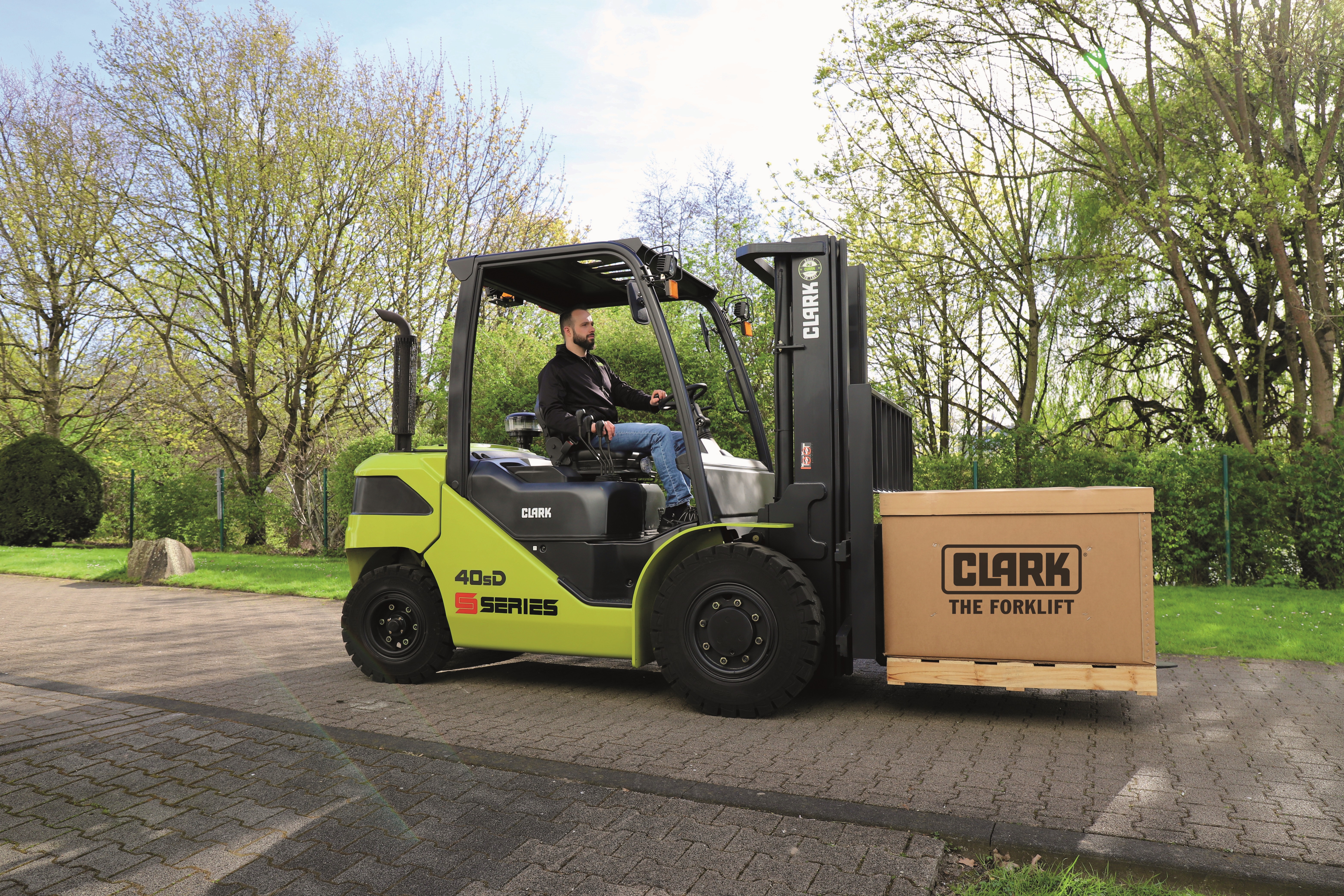 The S-Series is suitable for both medium-duty and extremely tough applications.