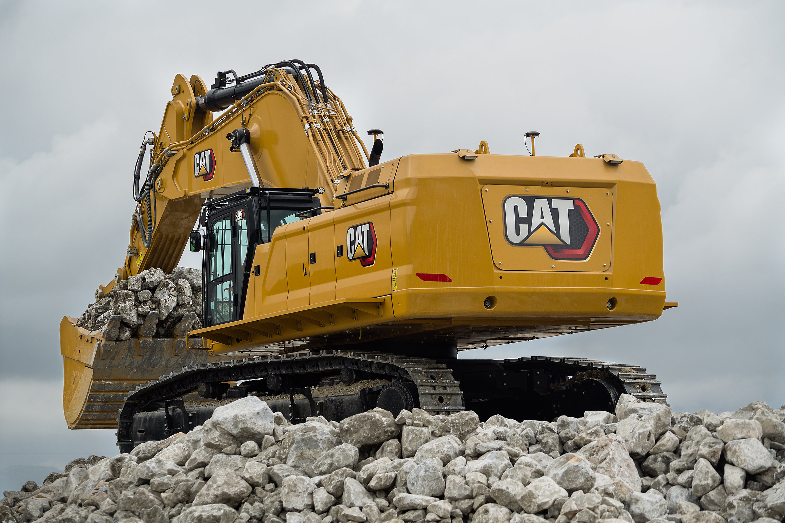 Cat 395 excavator