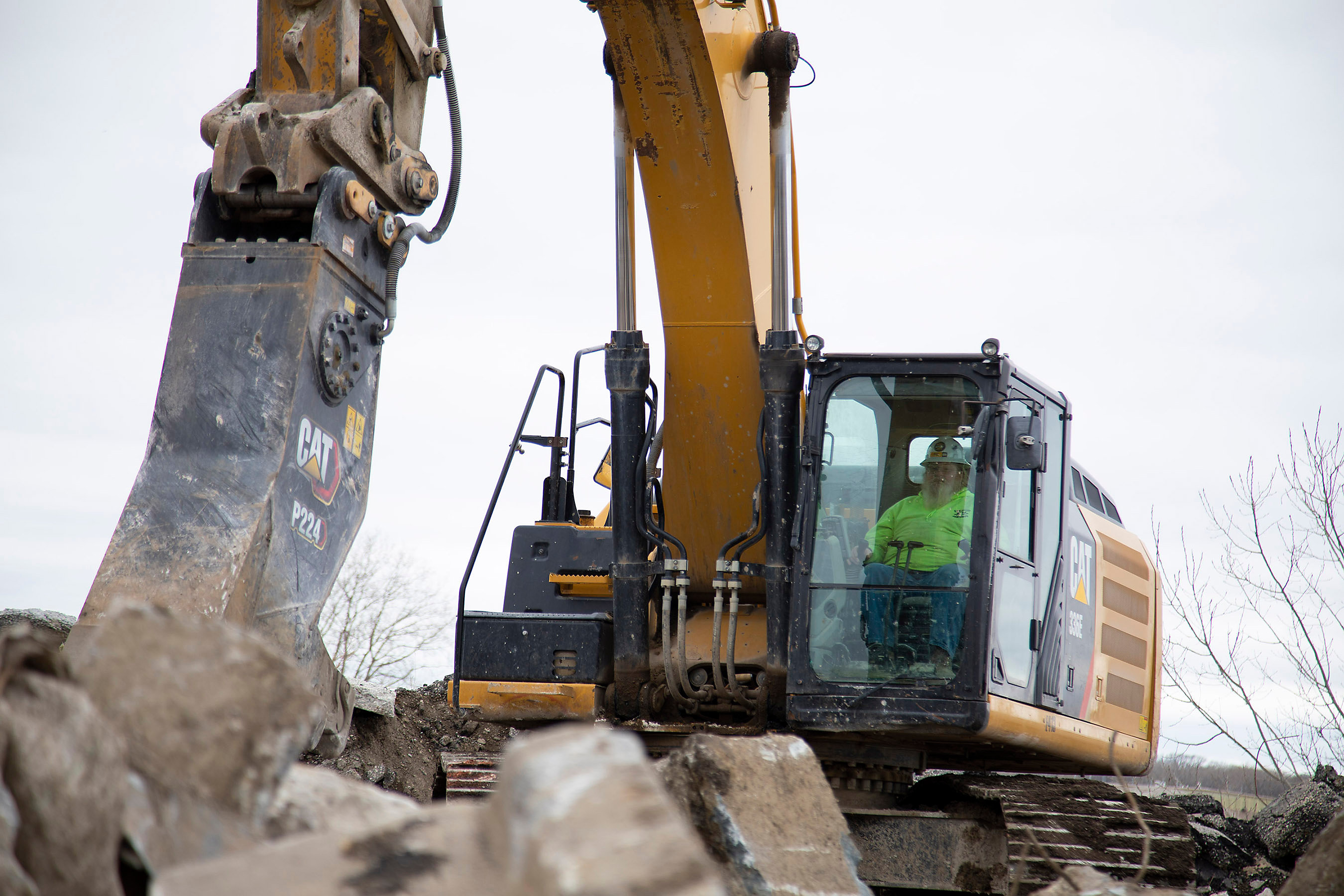 Cat P224 Secondary Pulverizer
