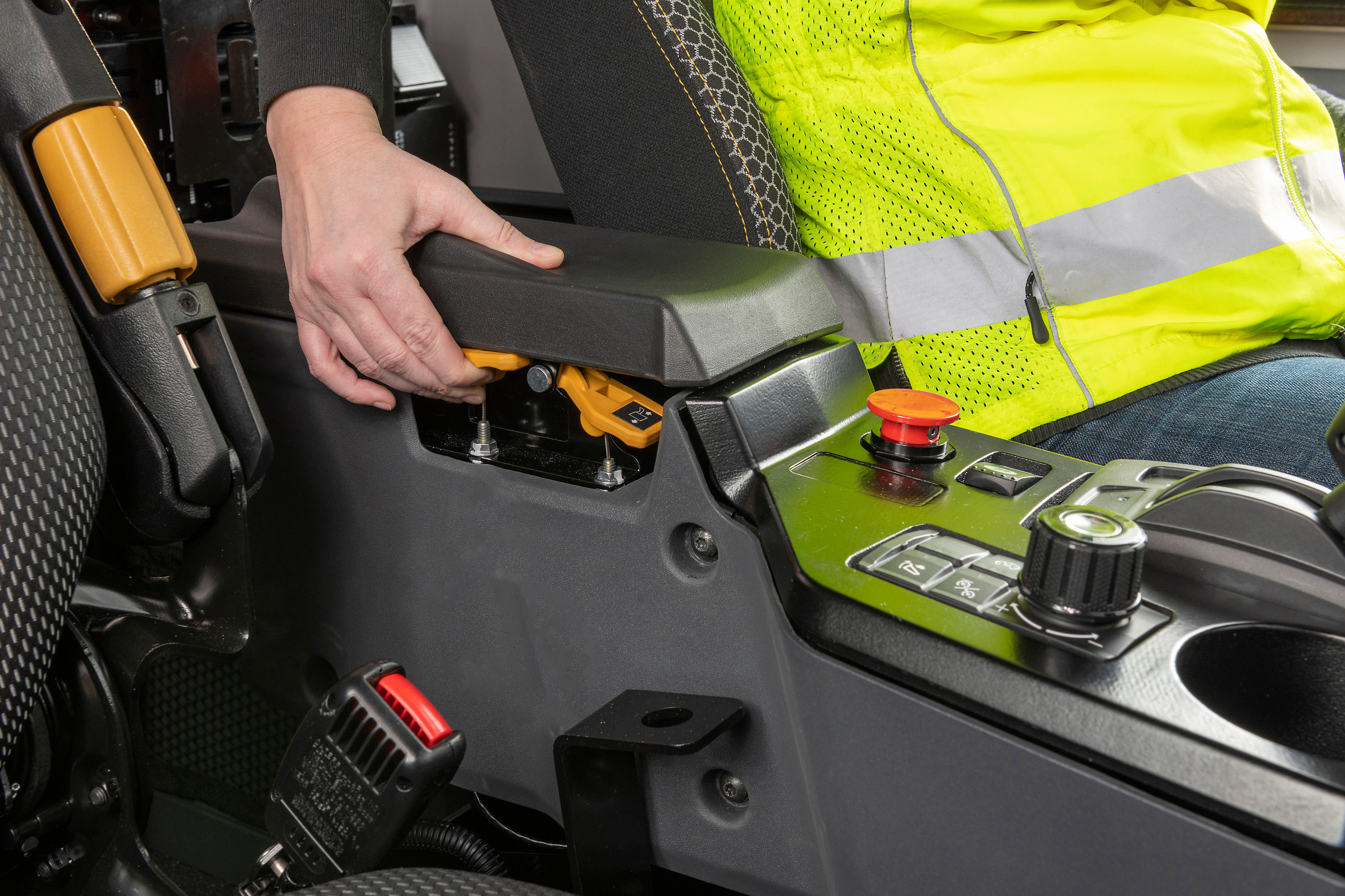 Next Generation cab for Cat Mining Trucks <br> Image source: Caterpillar UK Ltd.