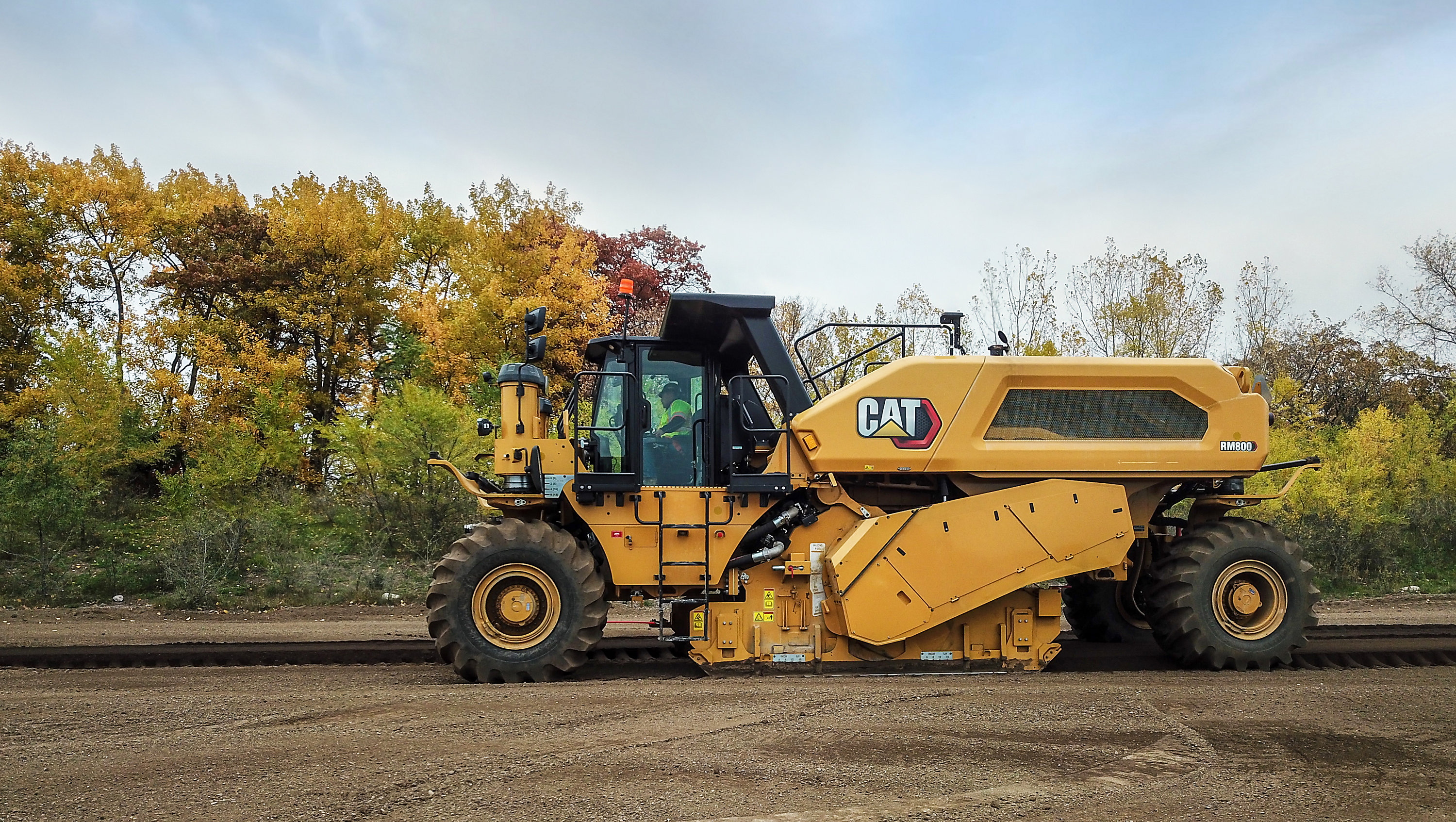 Cat RM800 reclaimer/stabilizer