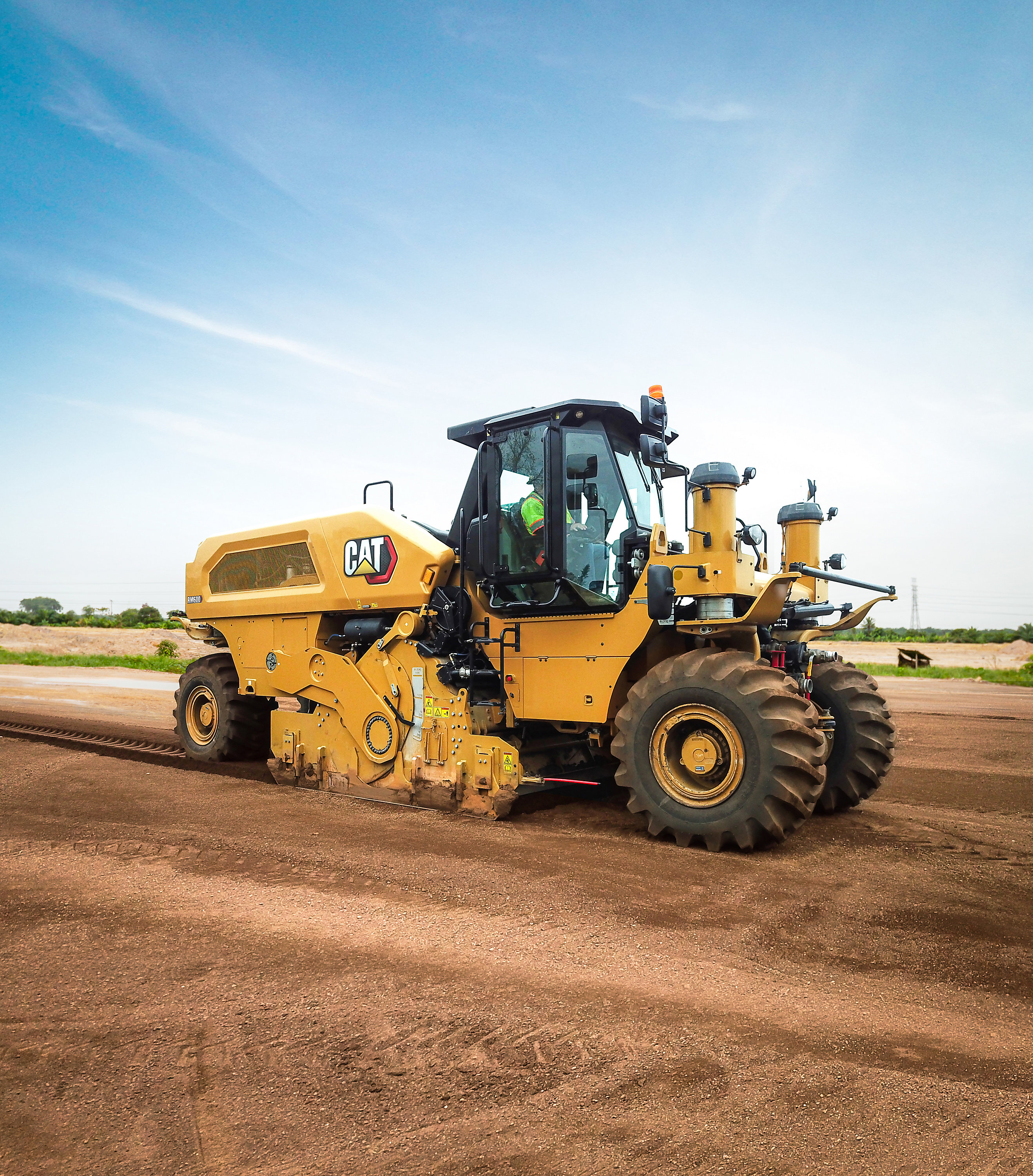 Cat RM600 reclaimer/stabilizer