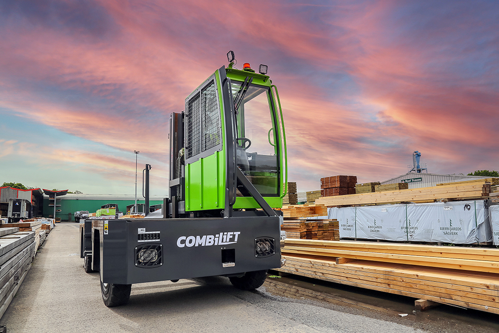 Introducing the Combi-FSE – the new electric sideloader from Combilift