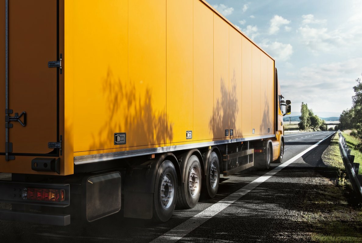 Conti Hybrid HT 5: Developed for the high demands of regional distribution transport.