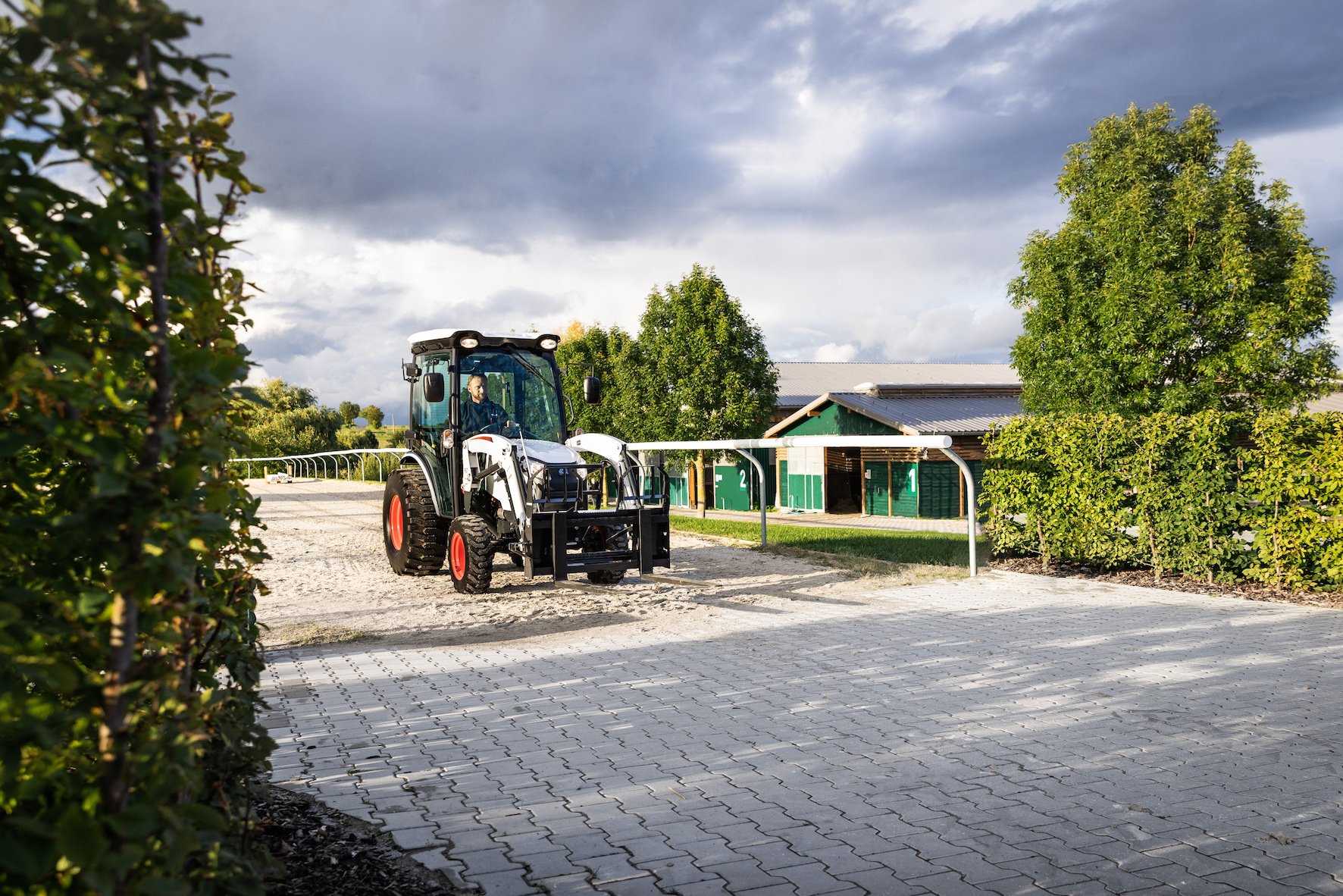 Bobcat CT2535 compact tractor