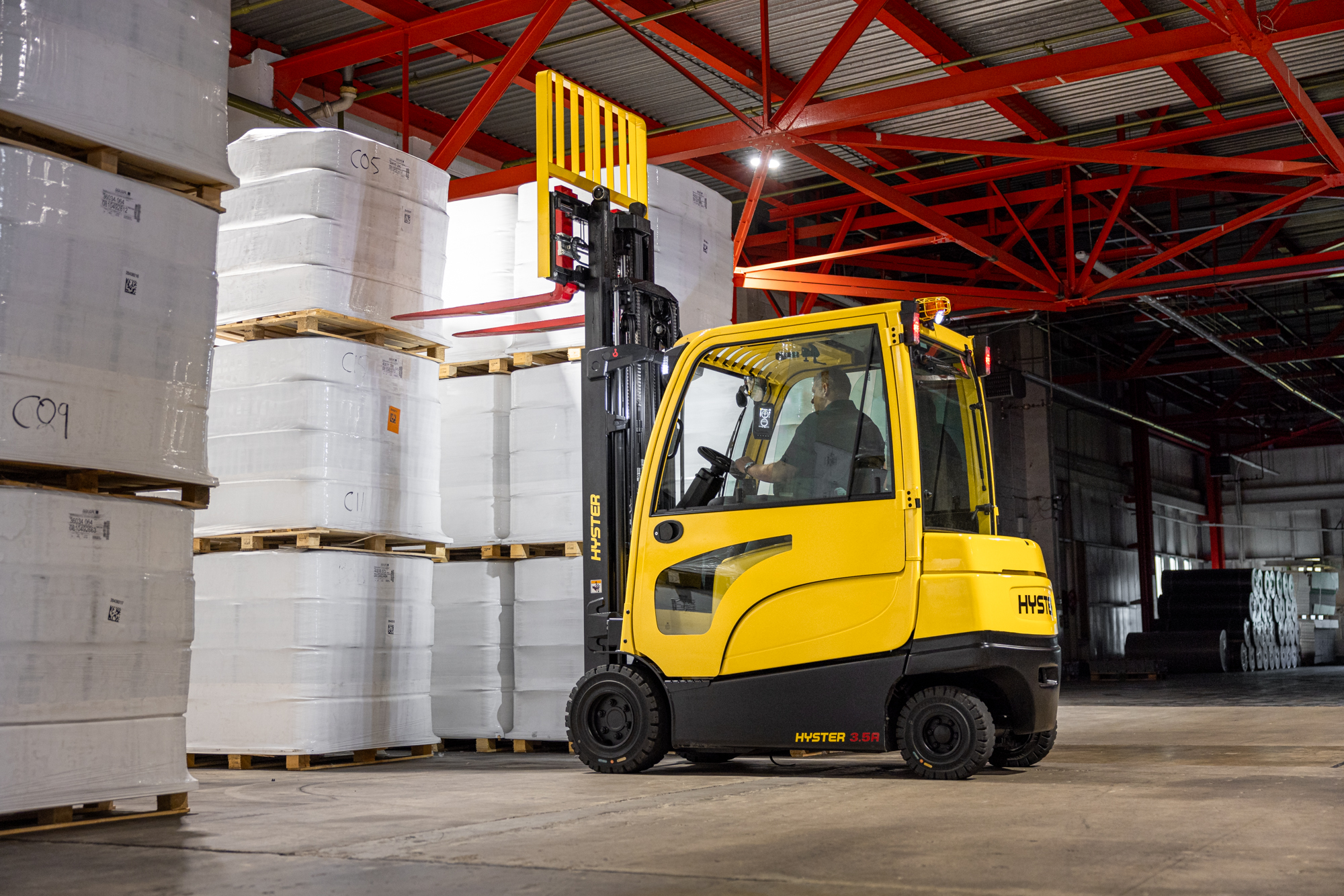 Hyster® A Series electric forklift