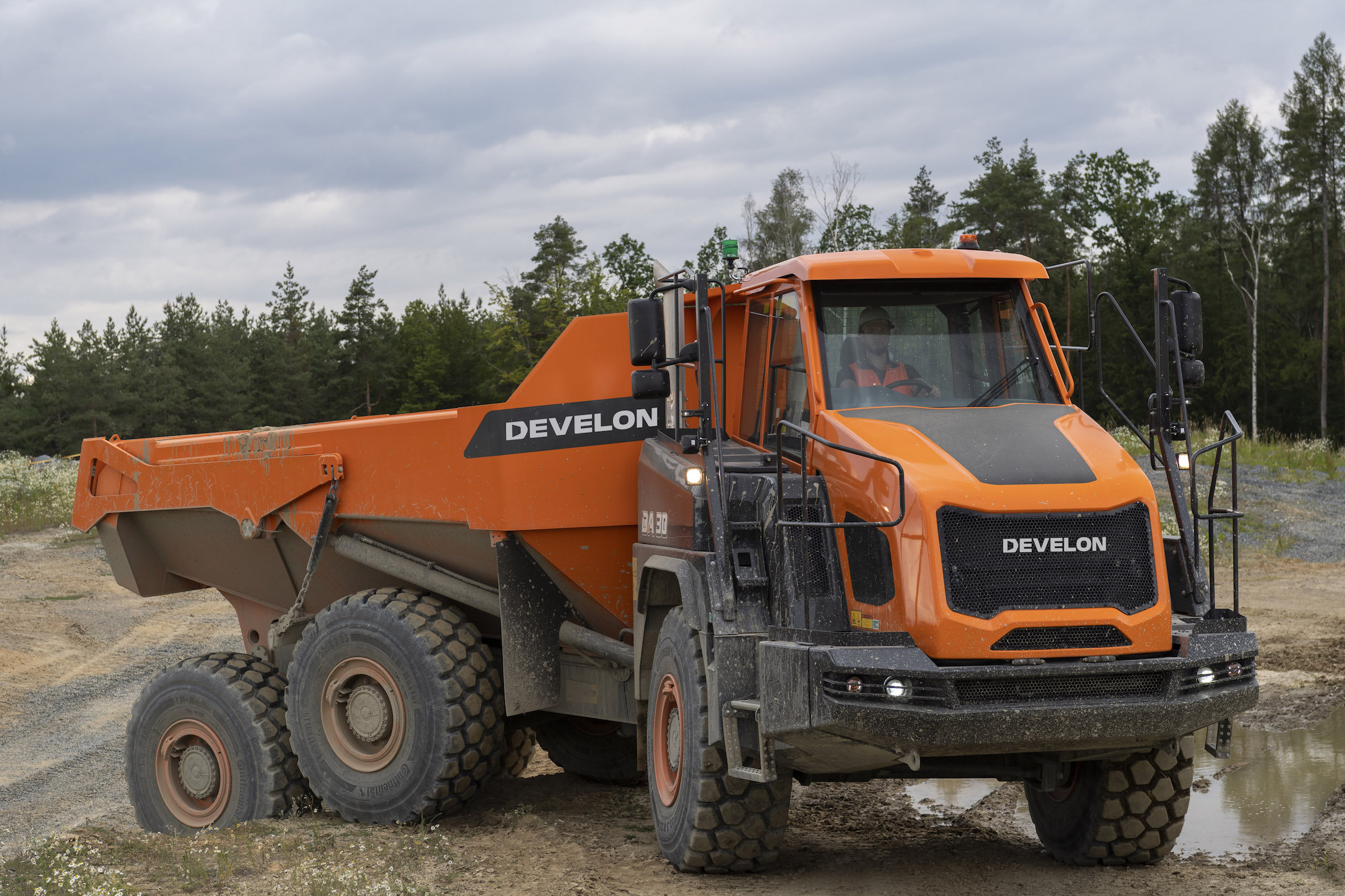Develon DA30