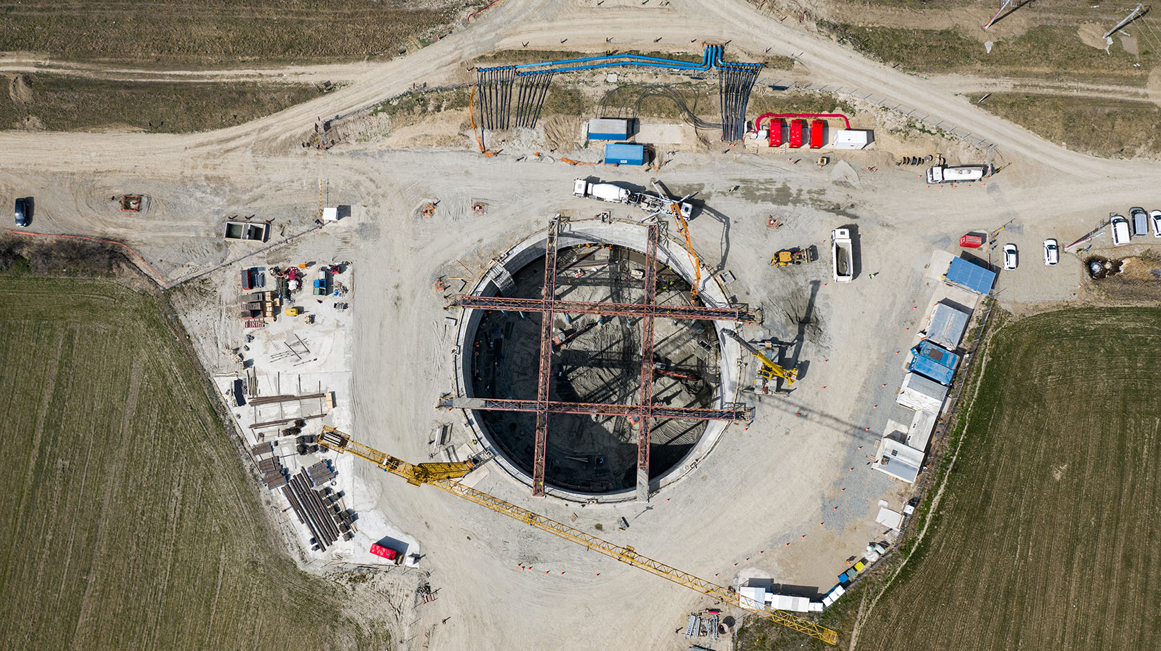 Supplying power to build the largest suspension bridge ever built over the river Danube