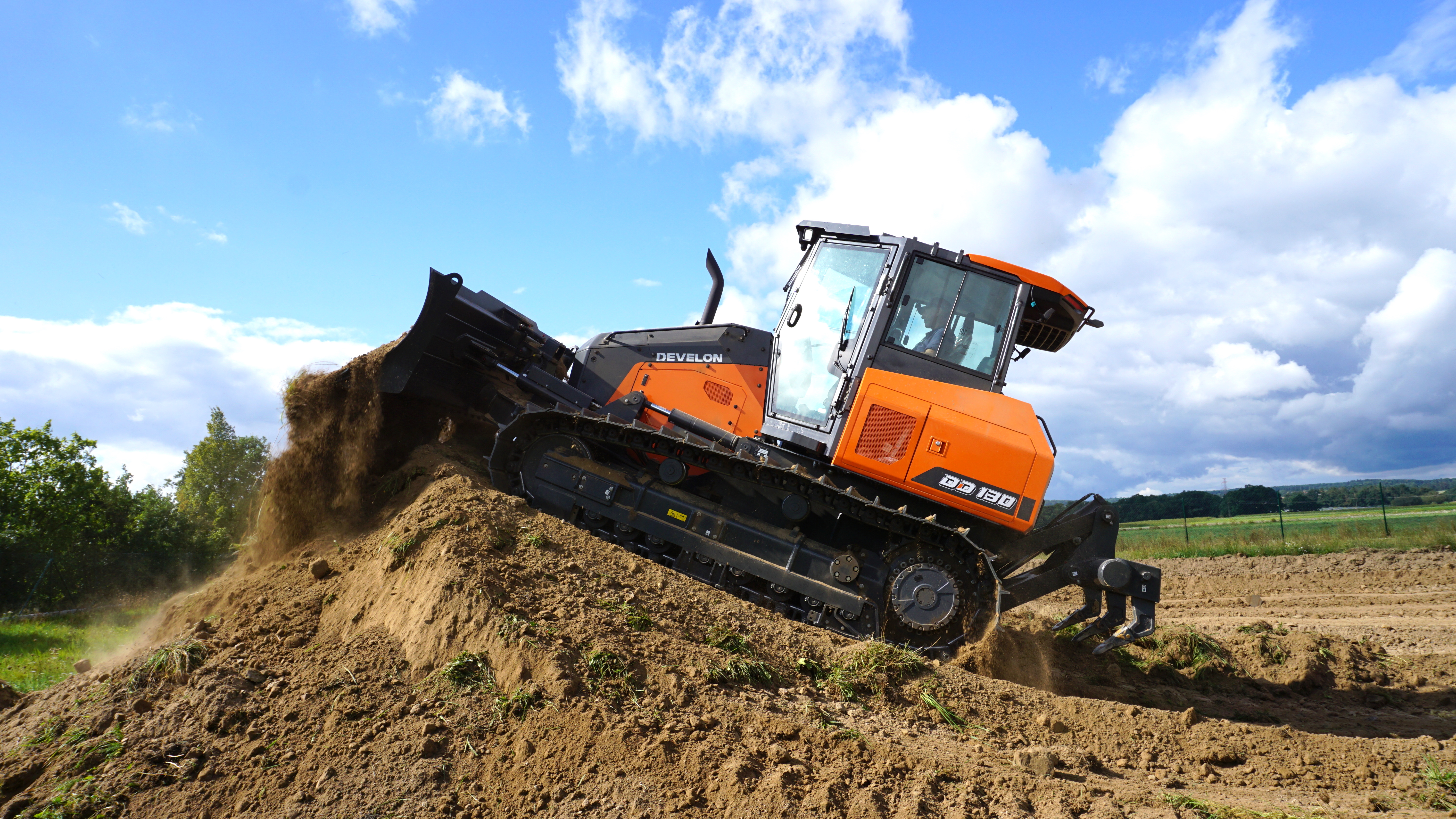 Develon, DD130 S