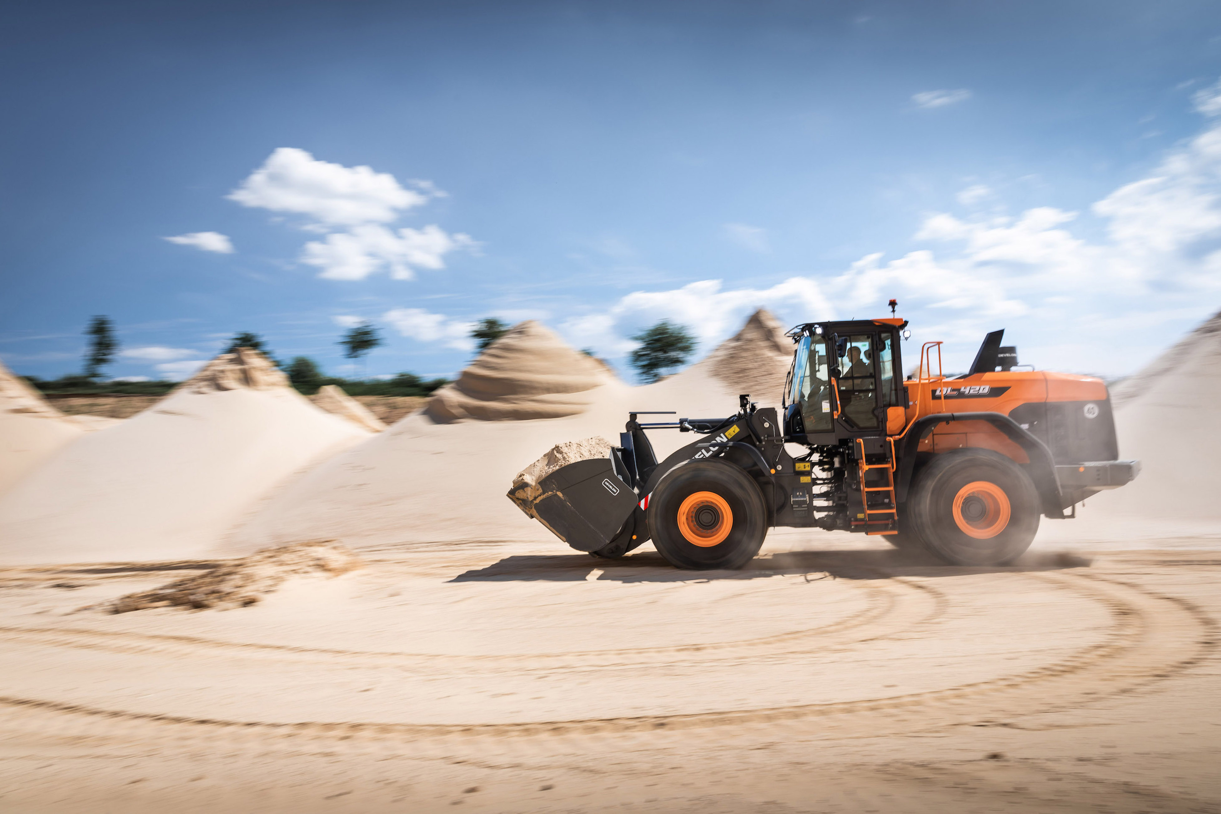 Develon DL420-7