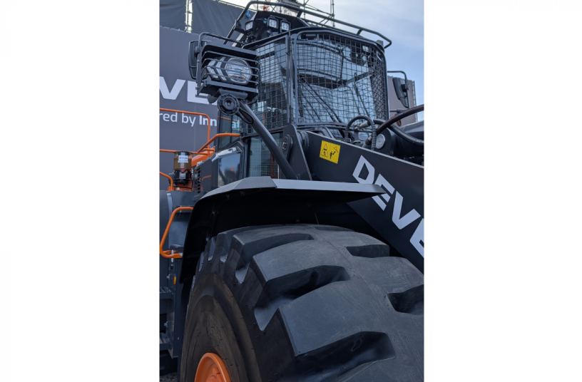 New Waste and Recycling Kit for Develon DL-7 Wheel Loaders