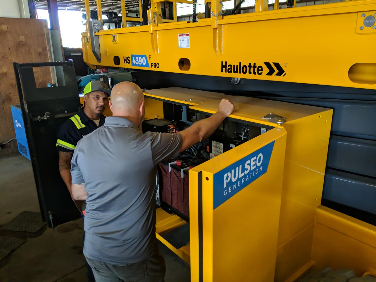 Ted Esteban, Western Territory Sales Representative, at EquipmentShare branch in Sacramento <br> Image source: Haulotte Group