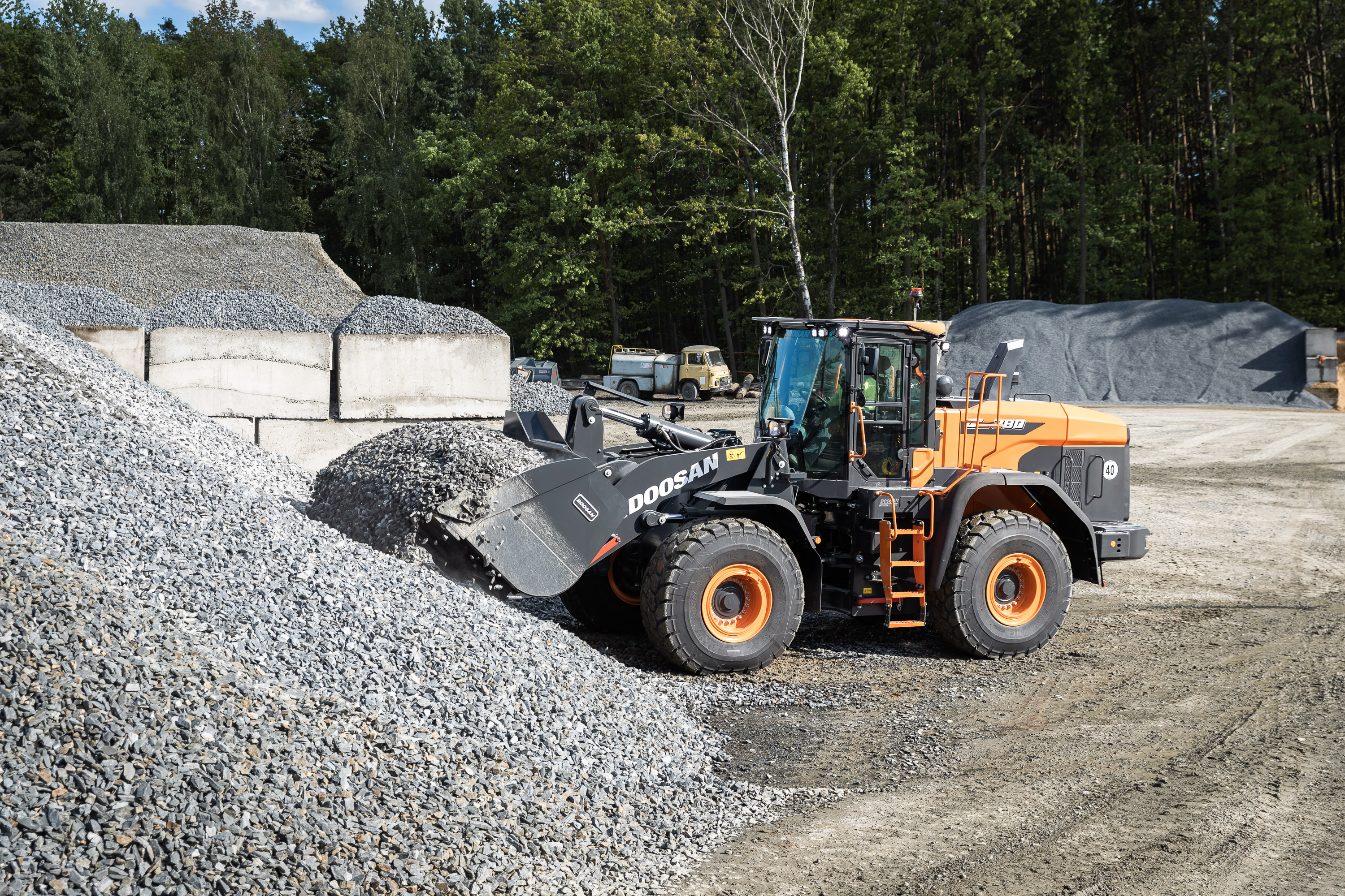 New Doosan DL380-7 Wheel Loader