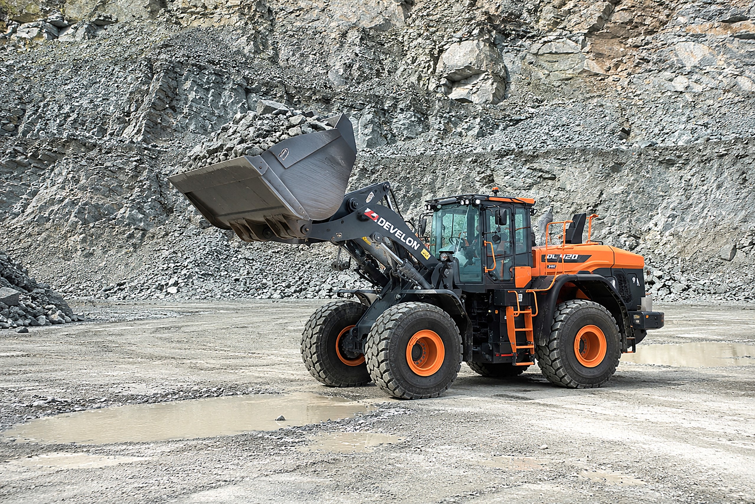 DEVELON DL420CVT-7 wheel loader