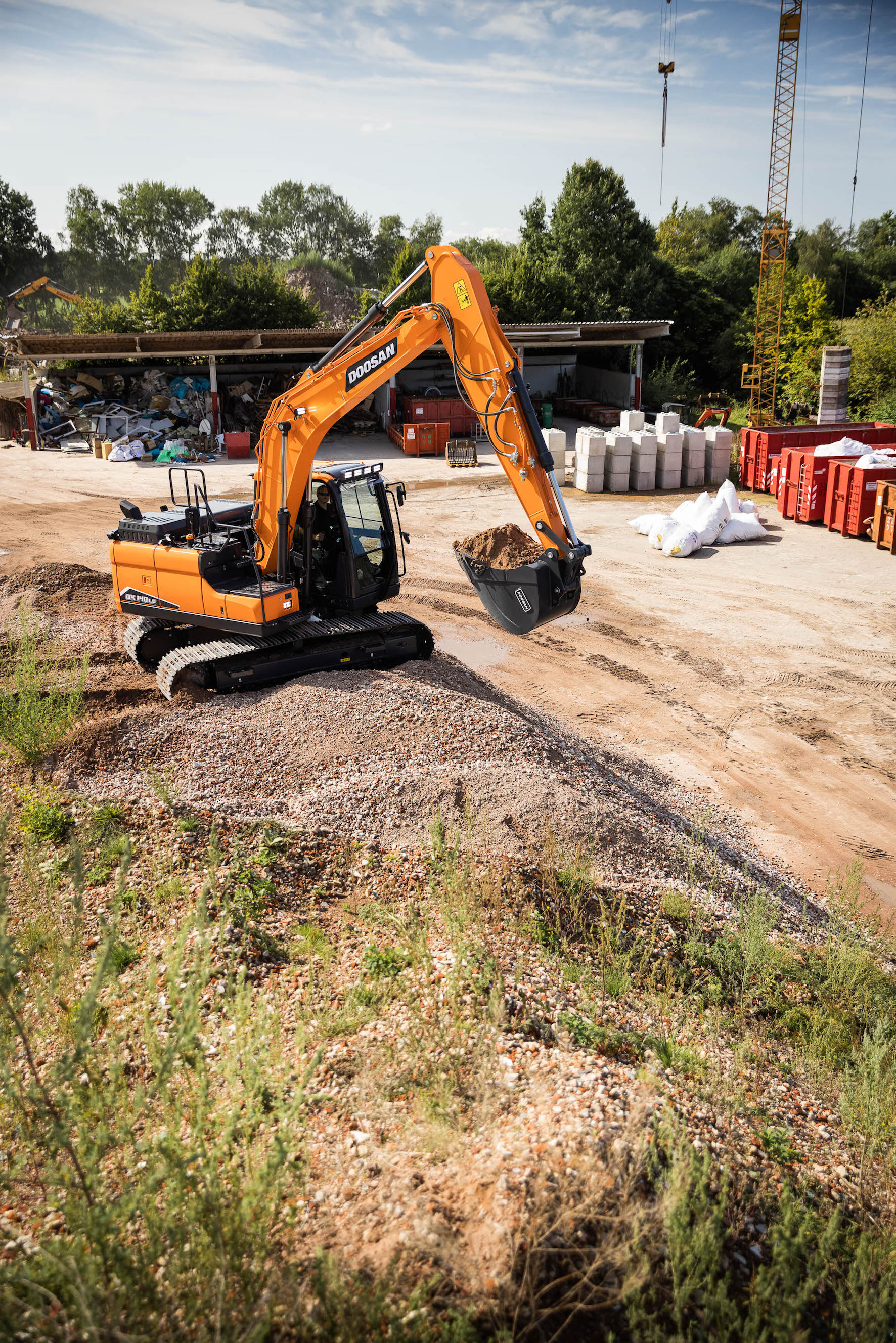 DX140LC-7 Crawler Excavator