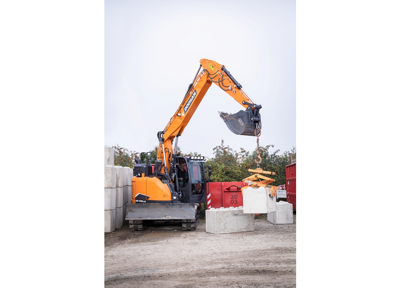 Doosan DX140LCR-7 Crawler Excavator <br> Image source: DOOSAN INFRACORE EUROPE S.R.O