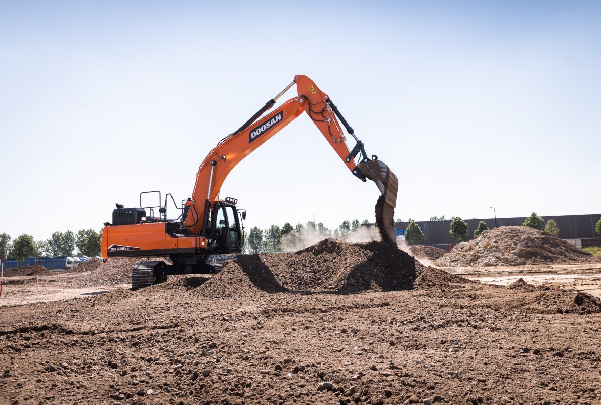 Doosan DX225LC-7 