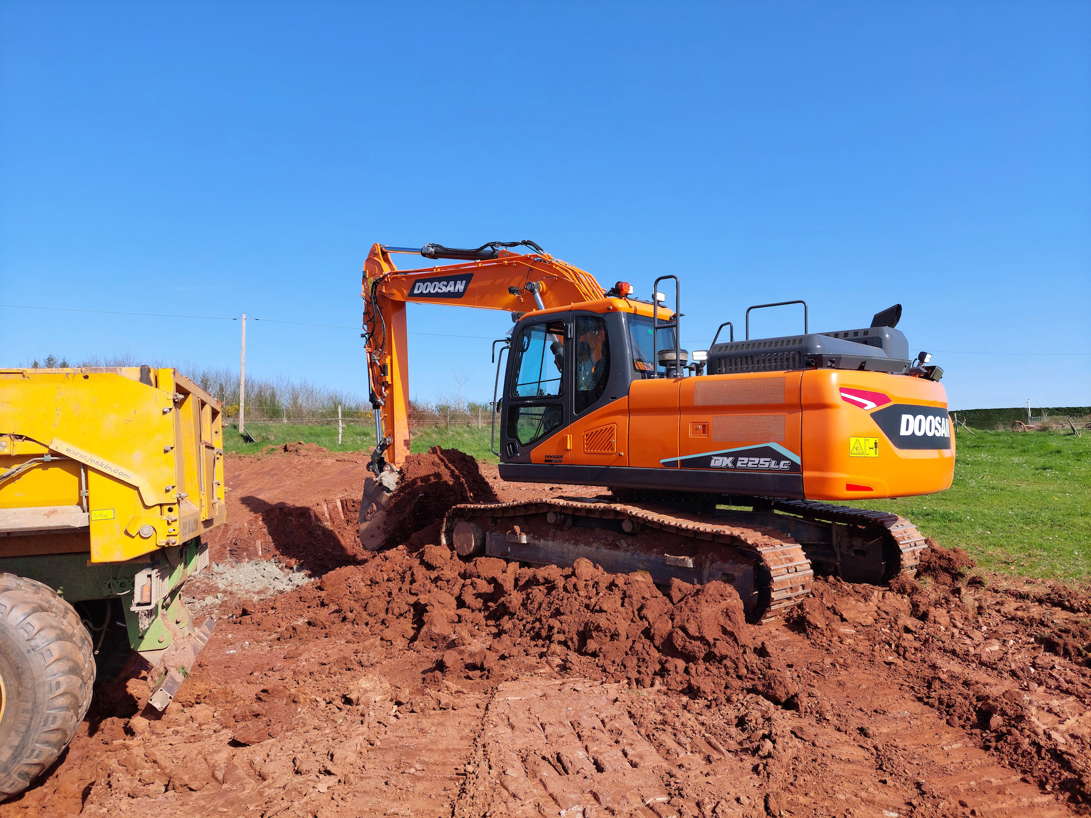 Doosan DX225LC-7X
