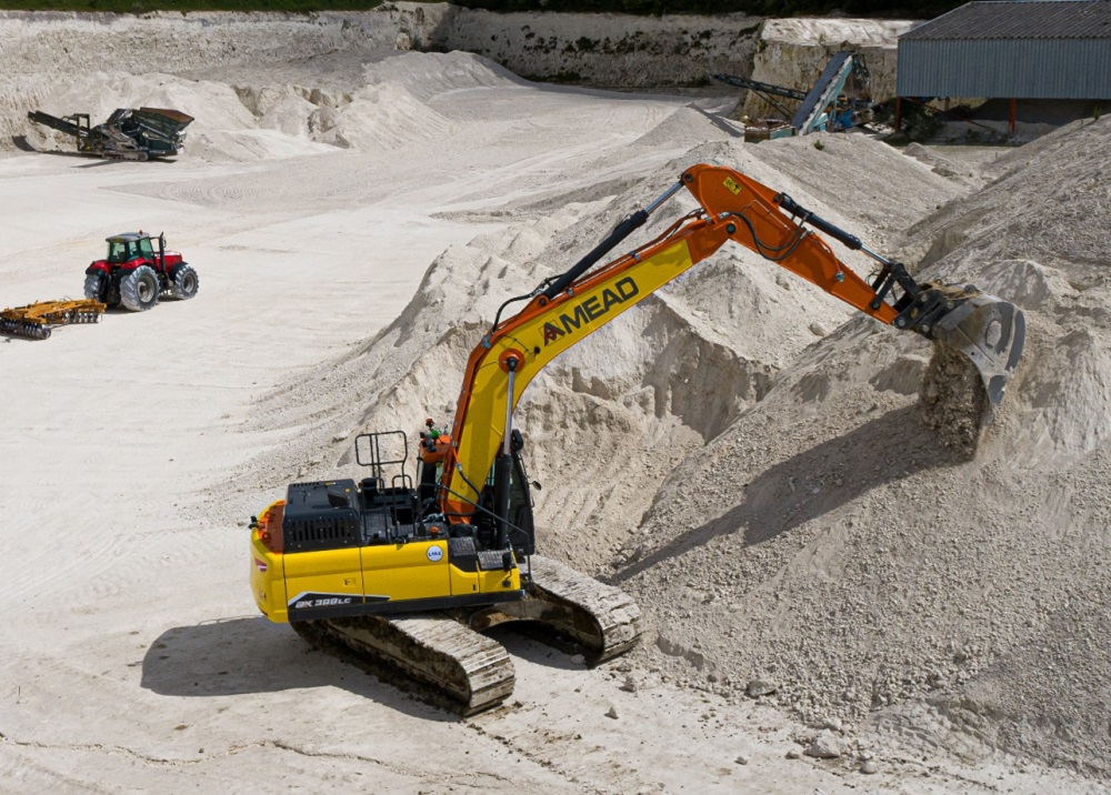 Doosan crawler excavator a new DX300LC-7
