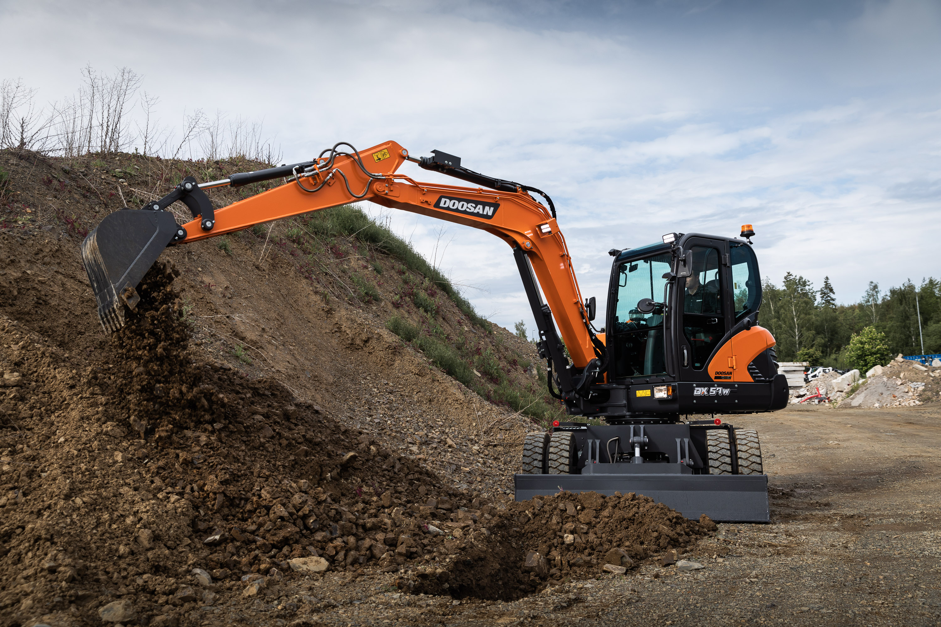 Doosan DX57W-7