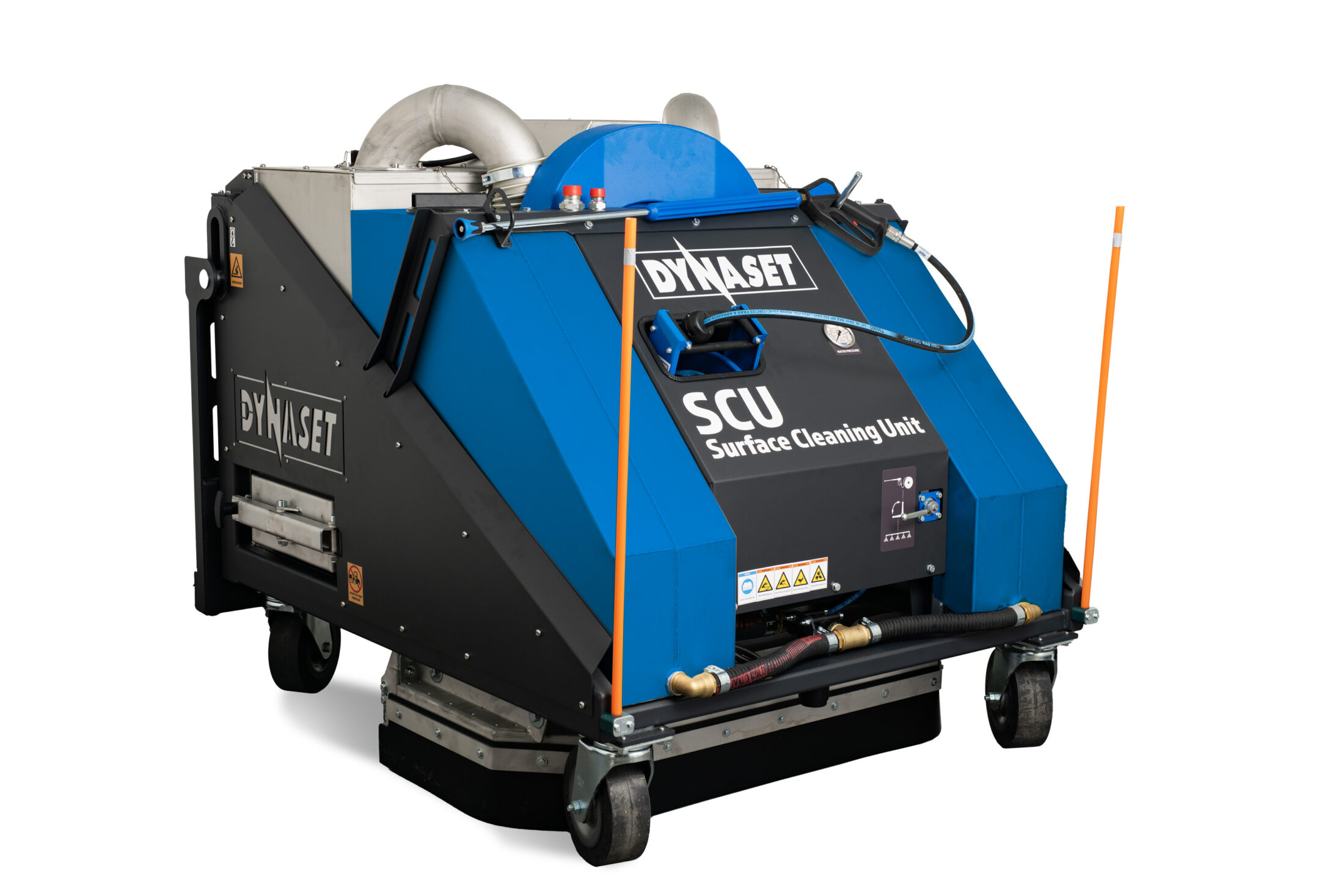 The SCU250 Surface Cleaning Unit connects to a work machine and combines high-pressure washing with water recovery in a single operation.