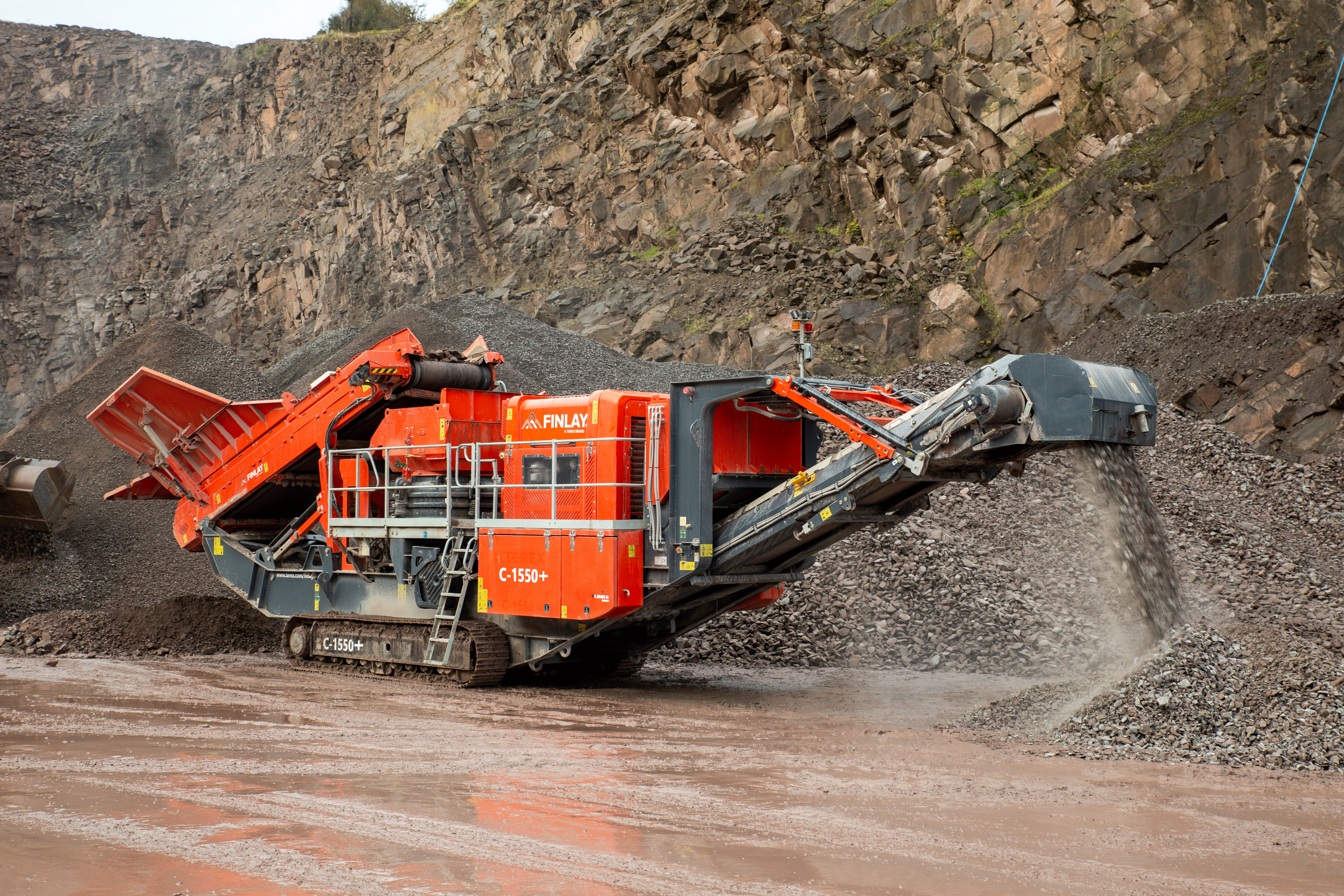 Finlay C-1550+ Tracked Cone Crusher