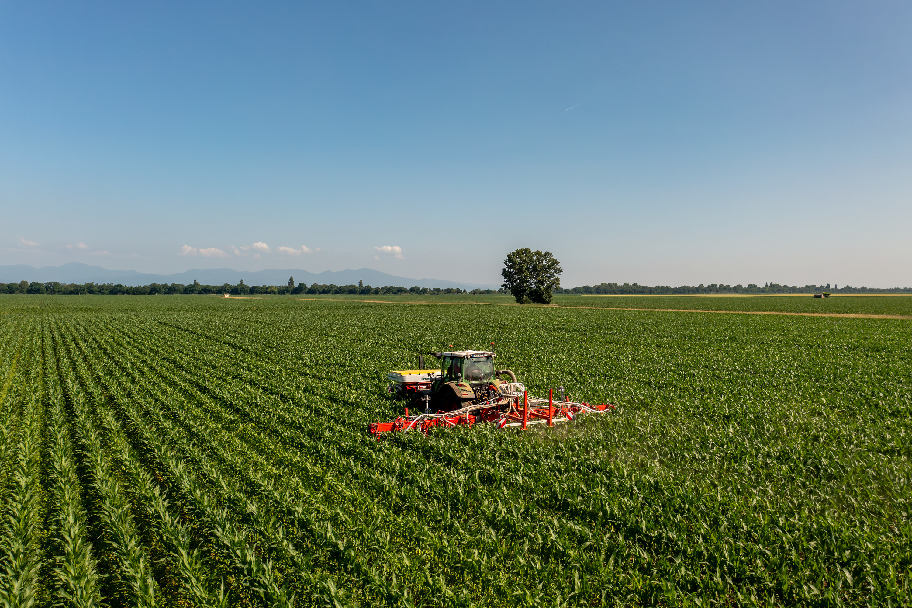 The row crop cultivator is extremely versatile