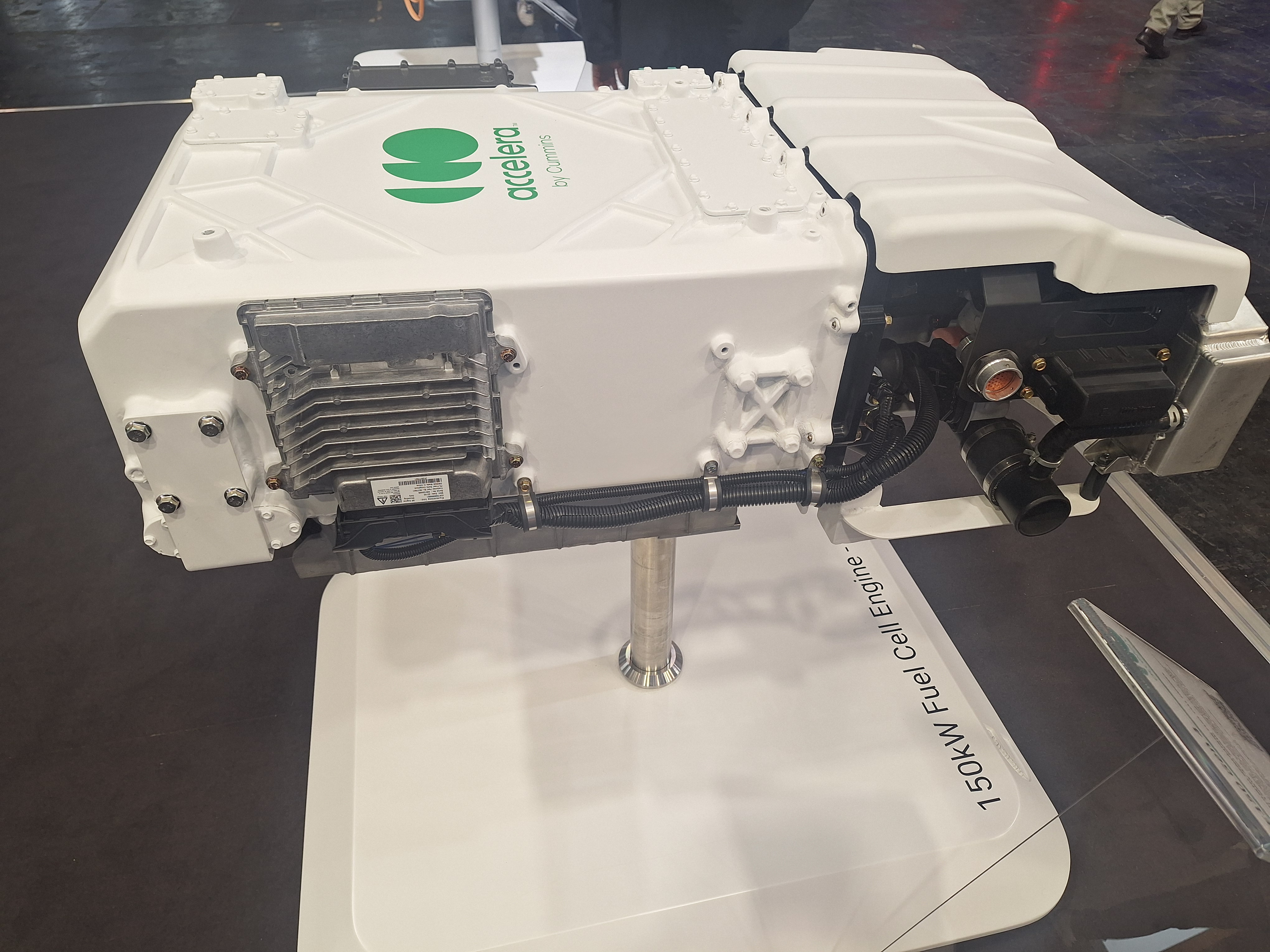 fuel cell engine Accelera