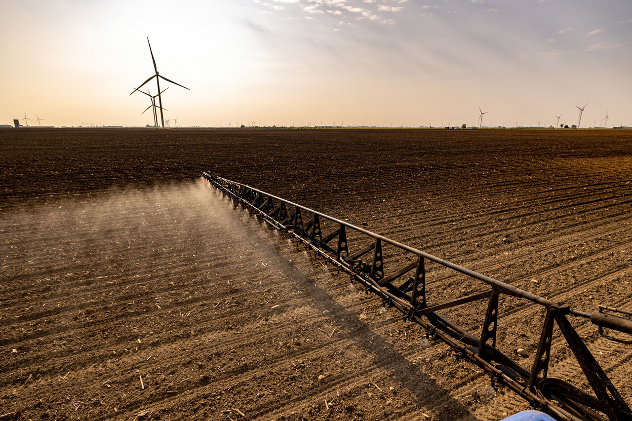 Guardian™ Front Boom Sprayers